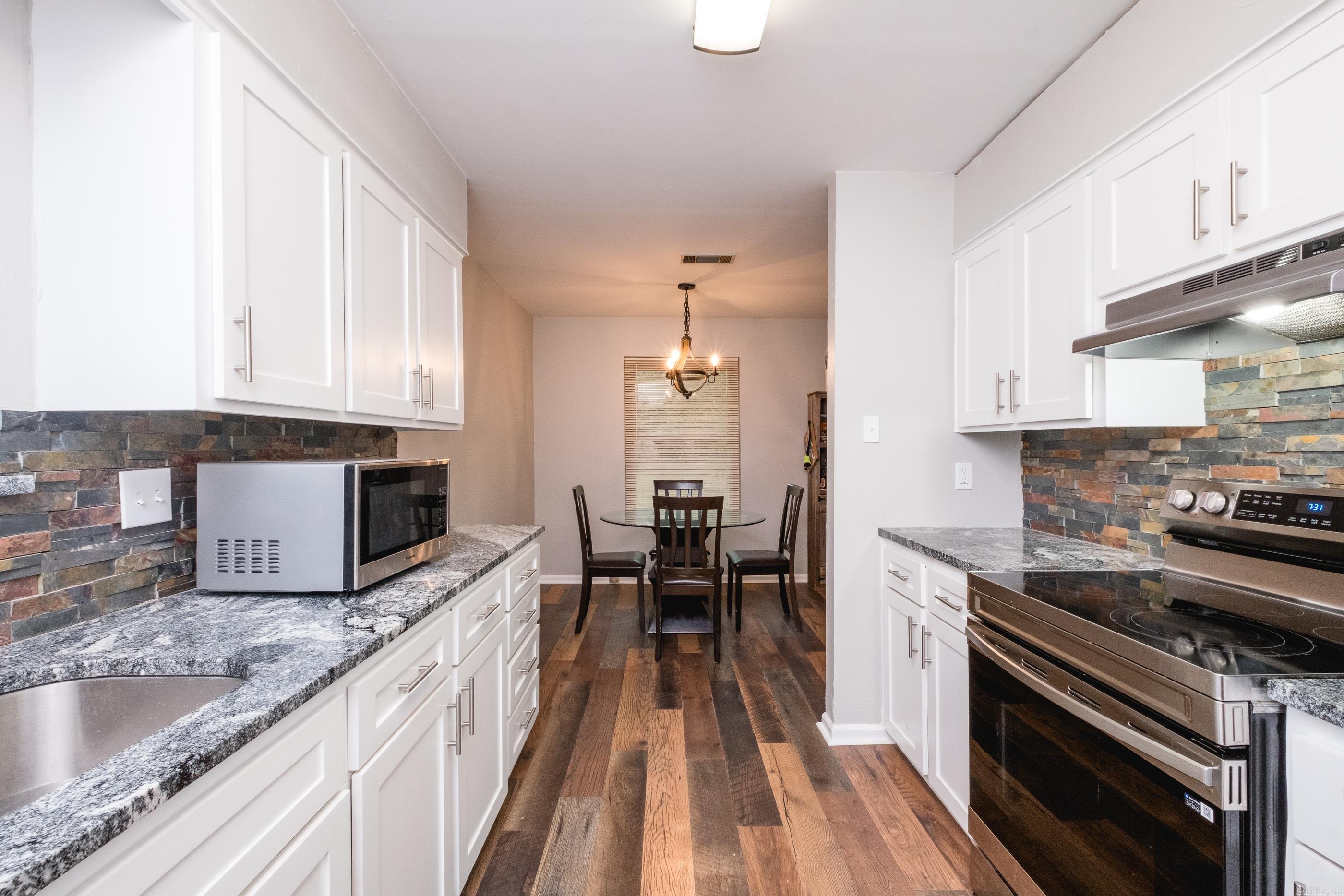 ROLLING OAKS ADDN - Residential