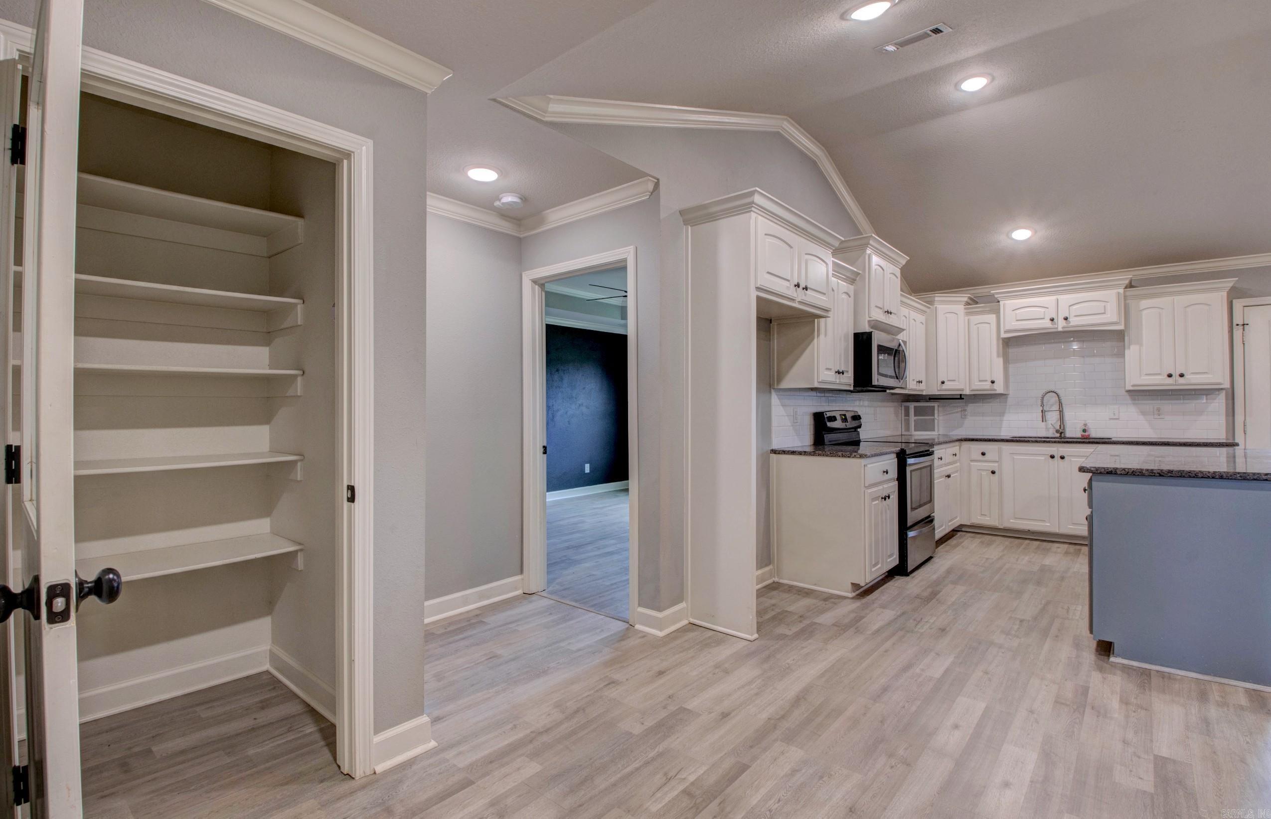 LILLY ANN PLACE - Residential