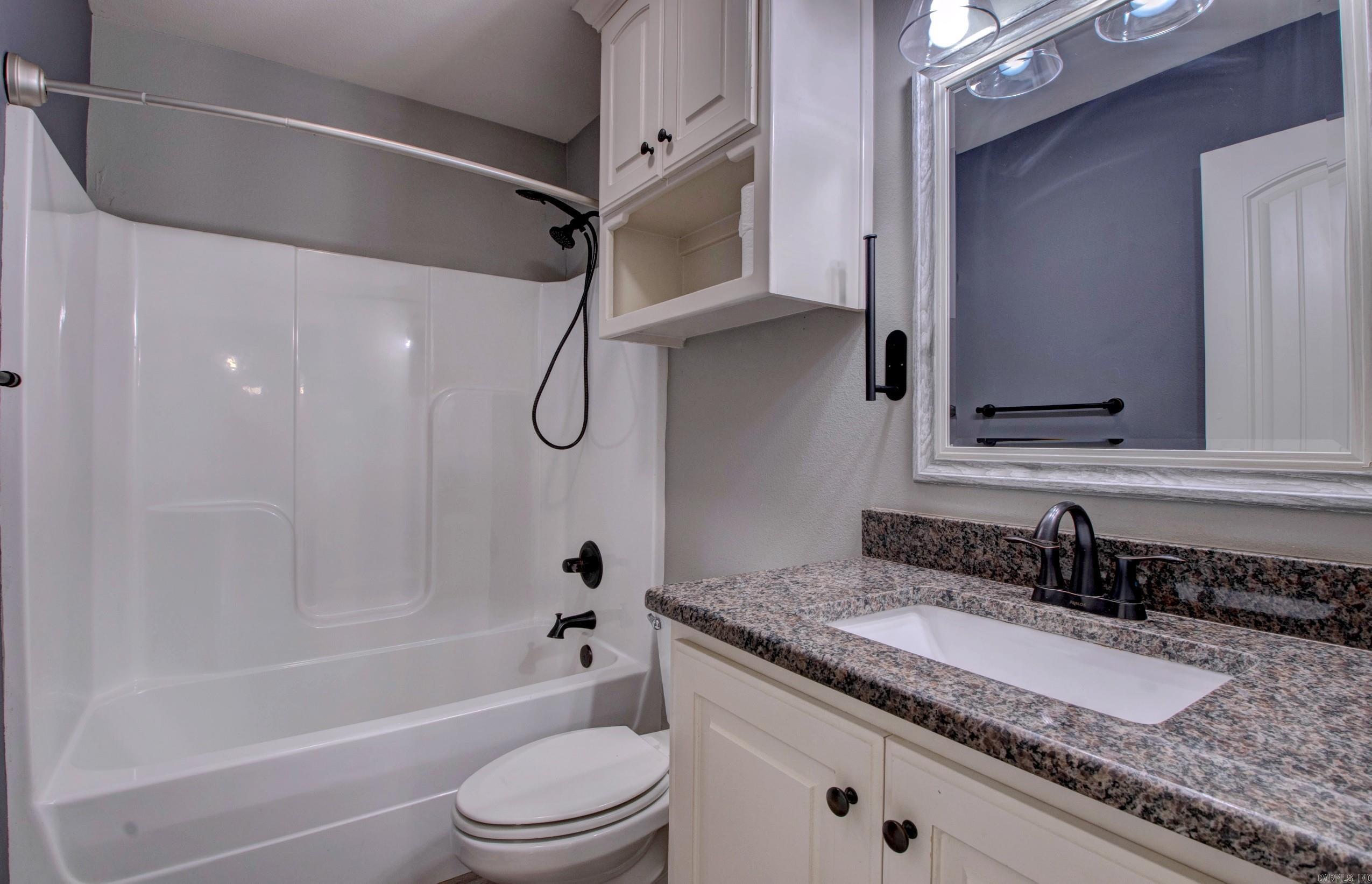 LILLY ANN PLACE - Residential