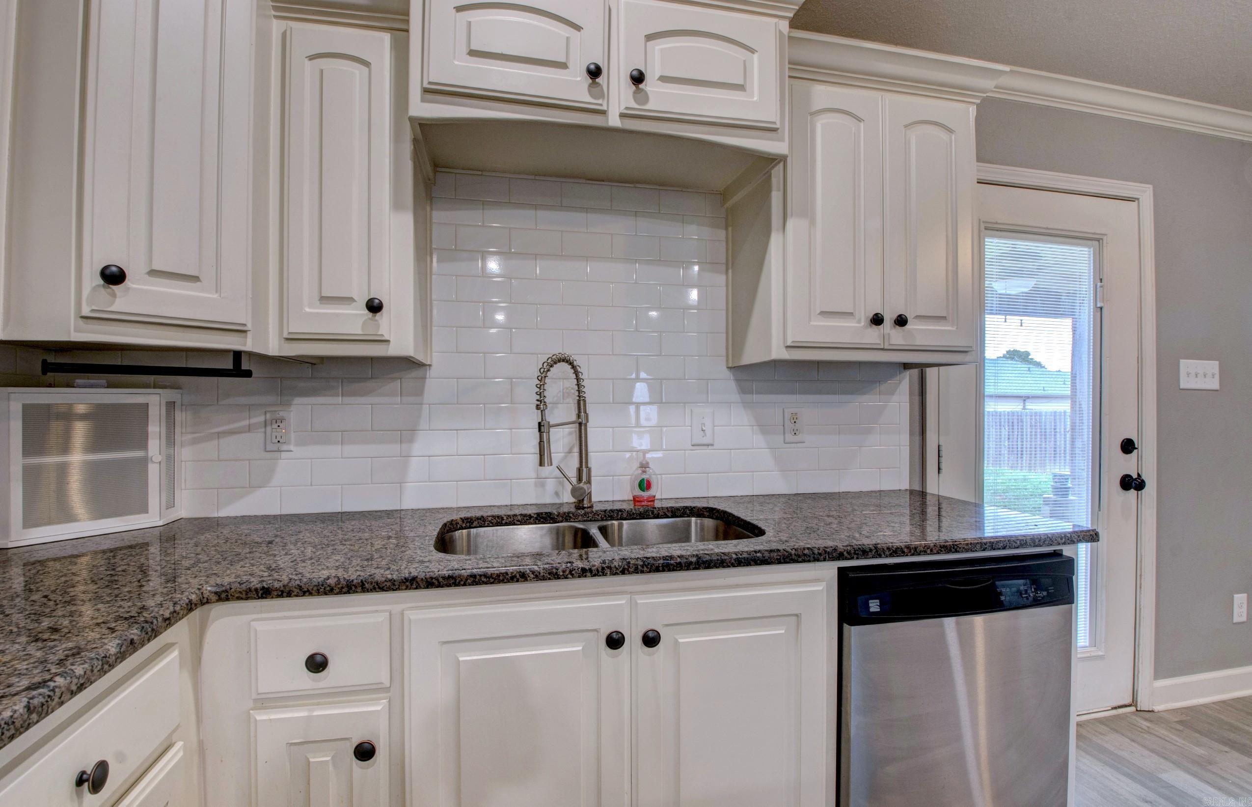 LILLY ANN PLACE - Residential