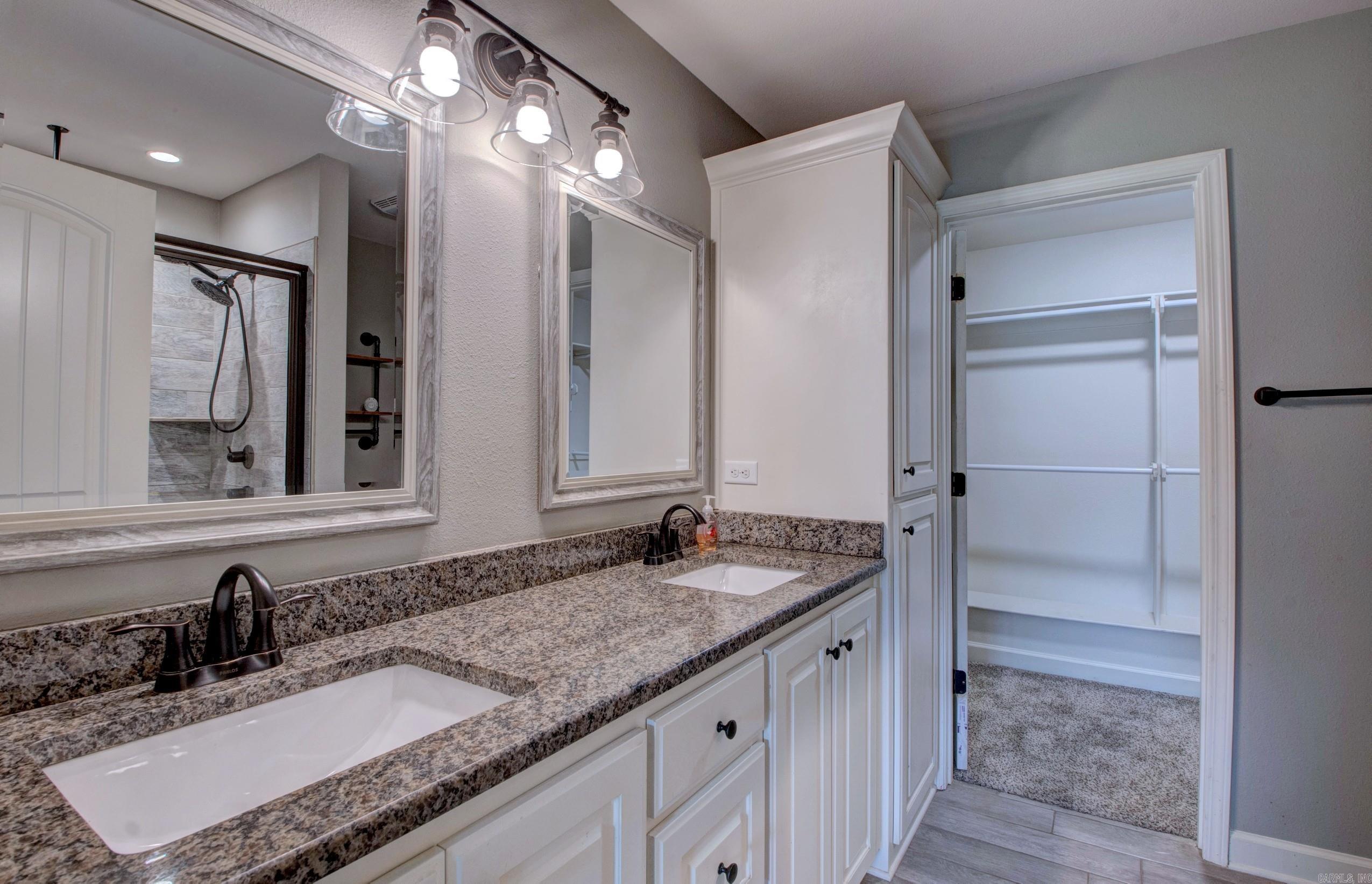 LILLY ANN PLACE - Residential