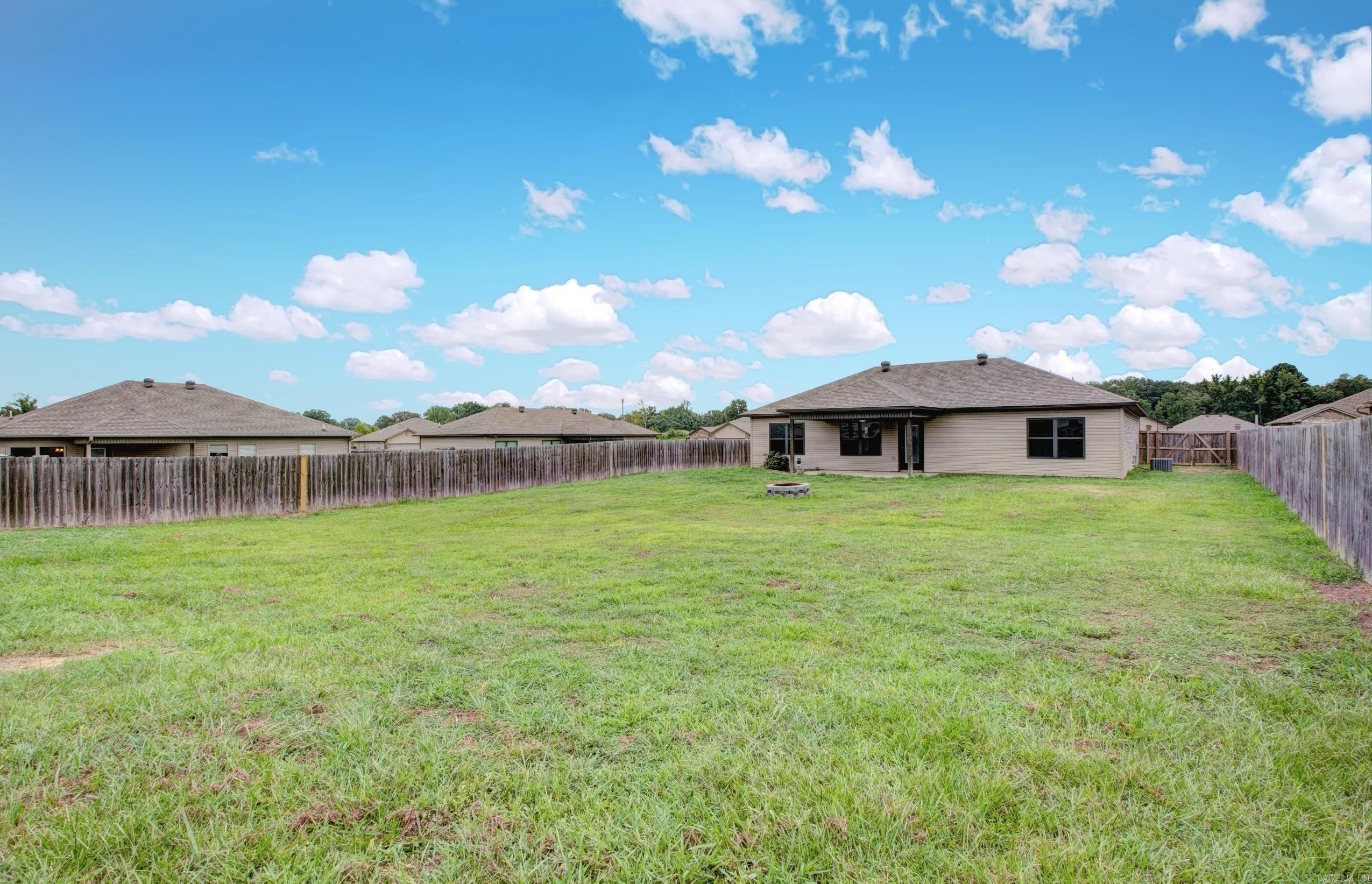 LILLY ANN PLACE - Residential