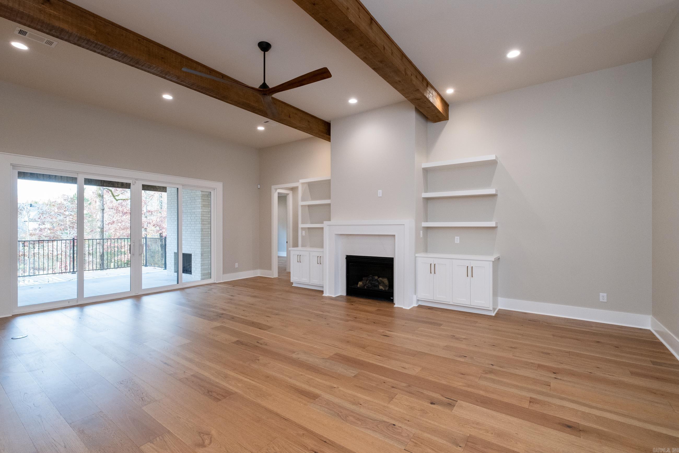 CHENAL VALLEY ABINGTON COURT - Residential