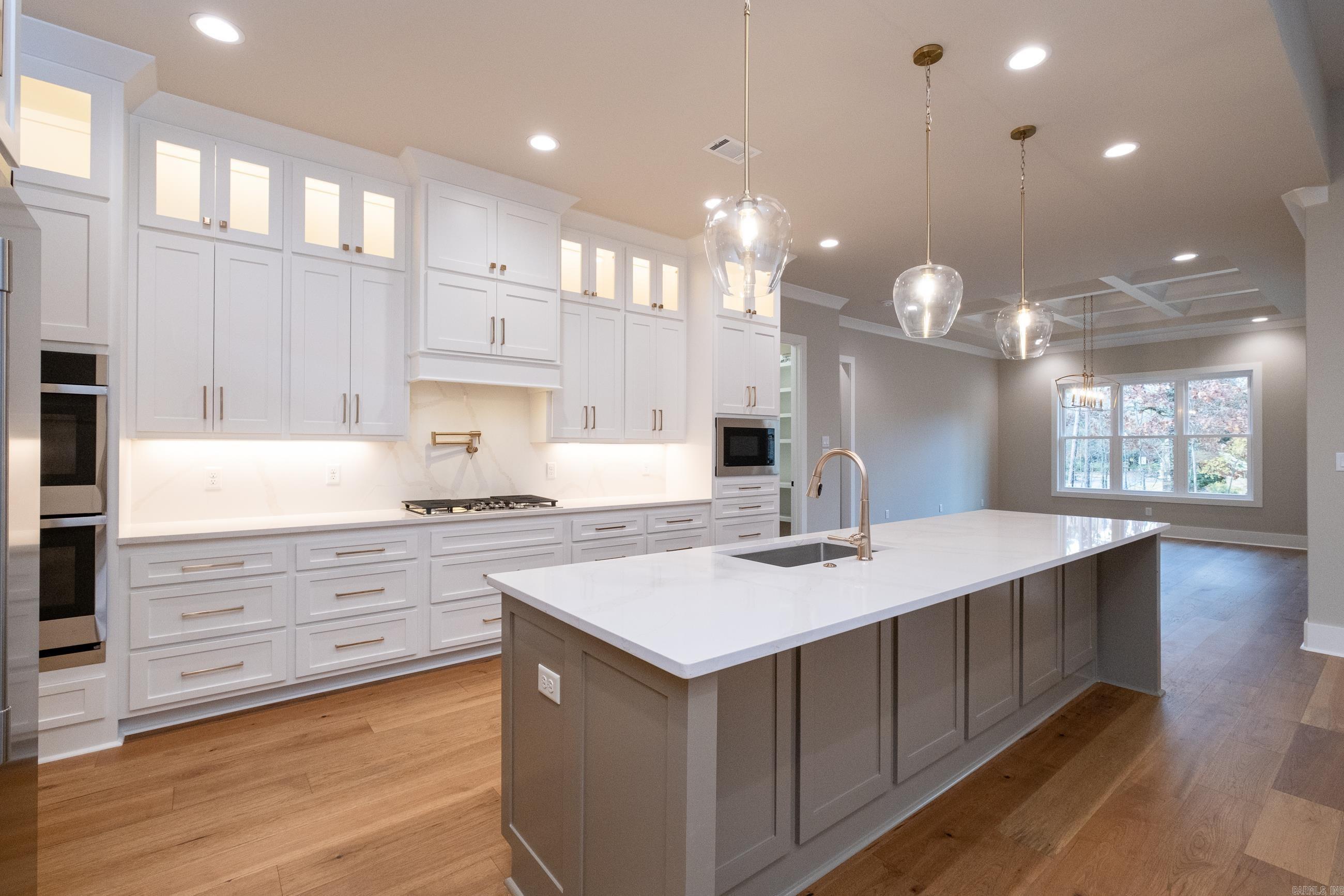 CHENAL VALLEY ABINGTON COURT - Residential