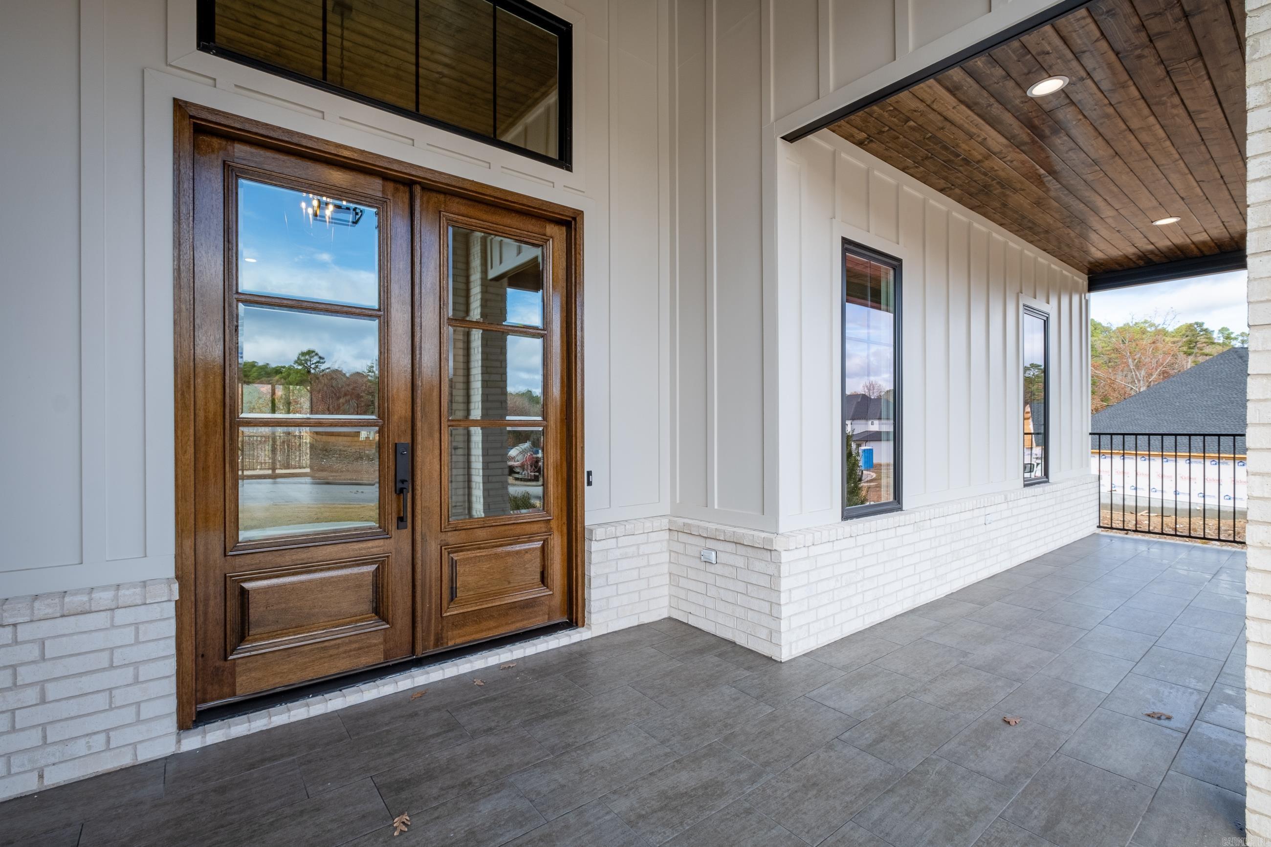 CHENAL VALLEY ABINGTON COURT - Residential