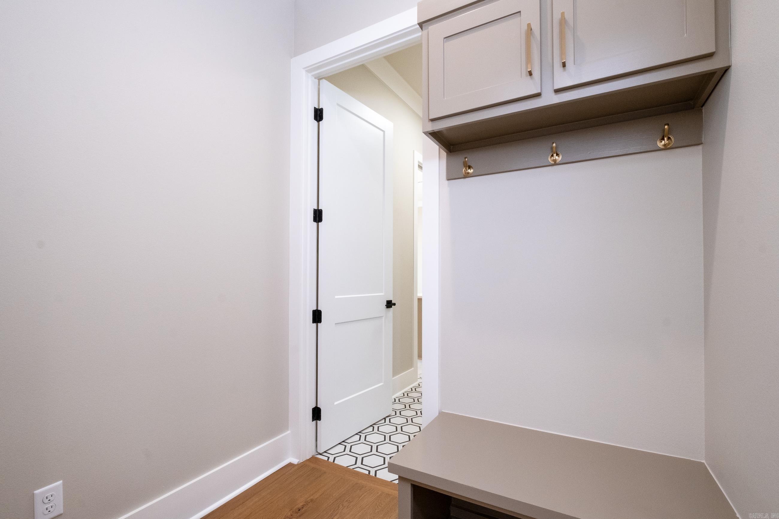 CHENAL VALLEY ABINGTON COURT - Residential