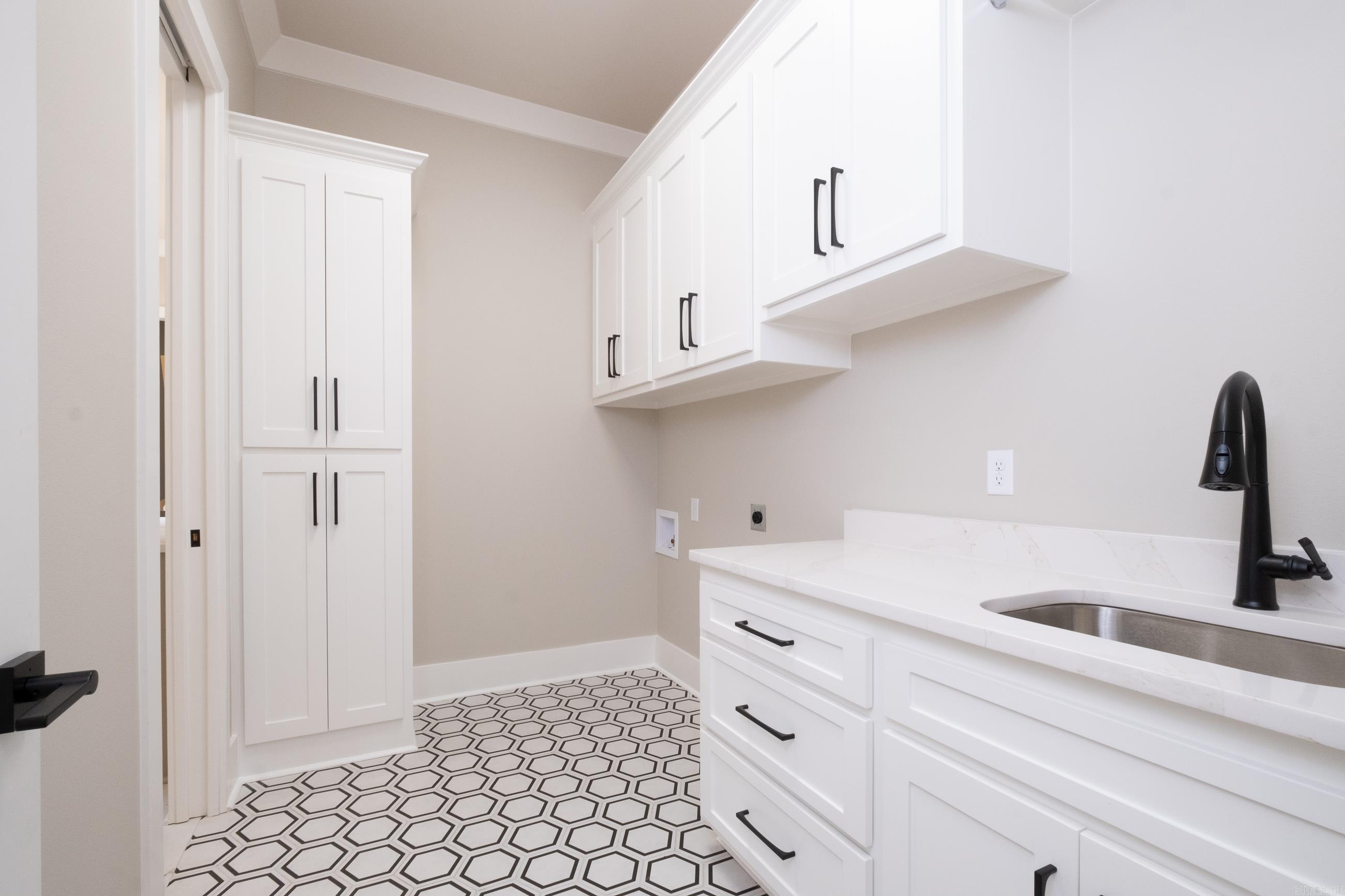 CHENAL VALLEY ABINGTON COURT - Residential