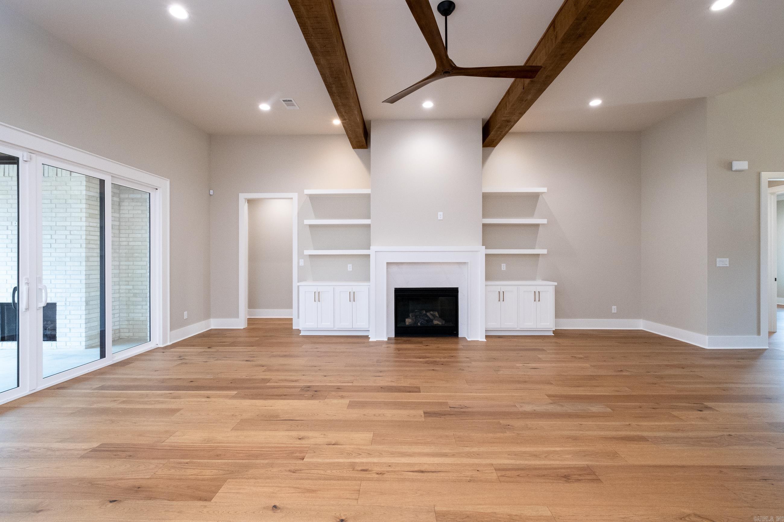 CHENAL VALLEY ABINGTON COURT - Residential