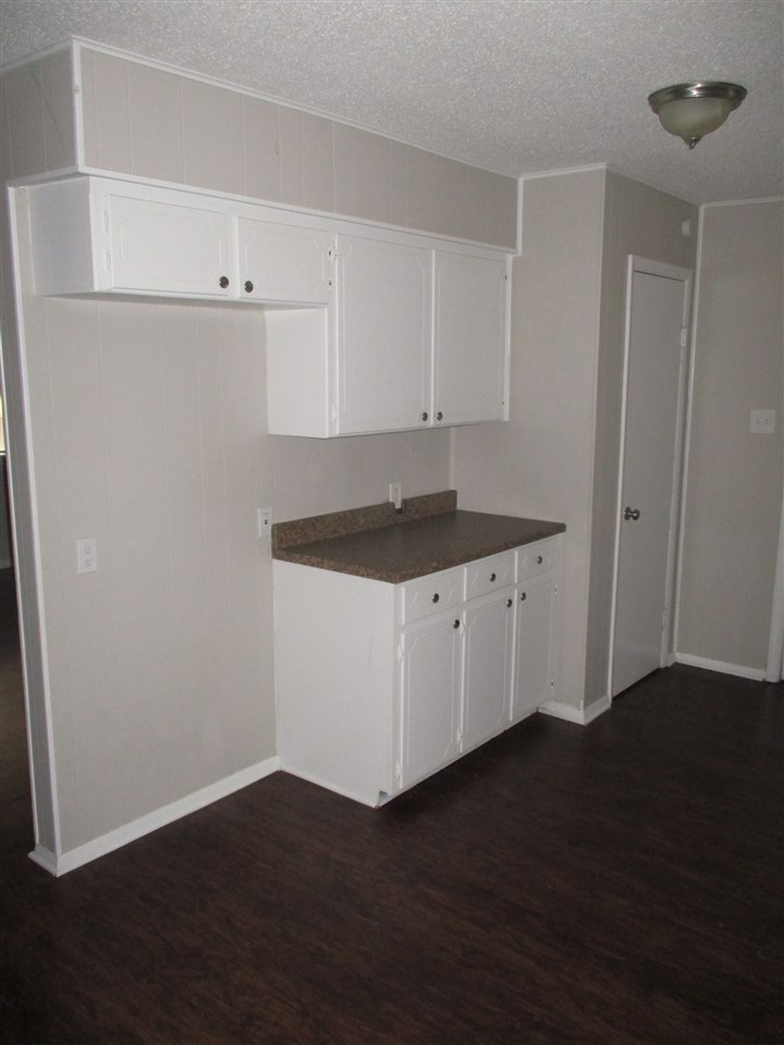 Holly Hill Estates - Residential Lease