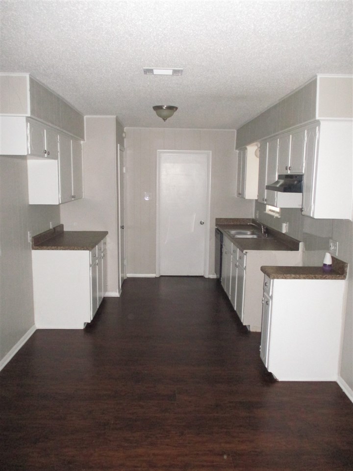 Holly Hill Estates - Residential Lease