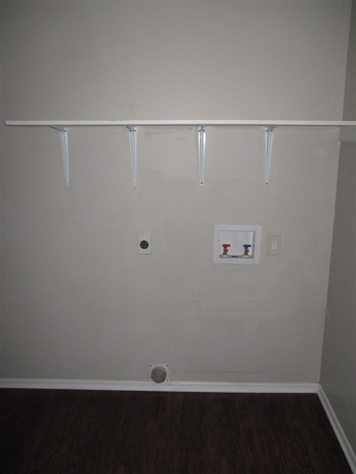 Holly Hill Estates - Residential Lease