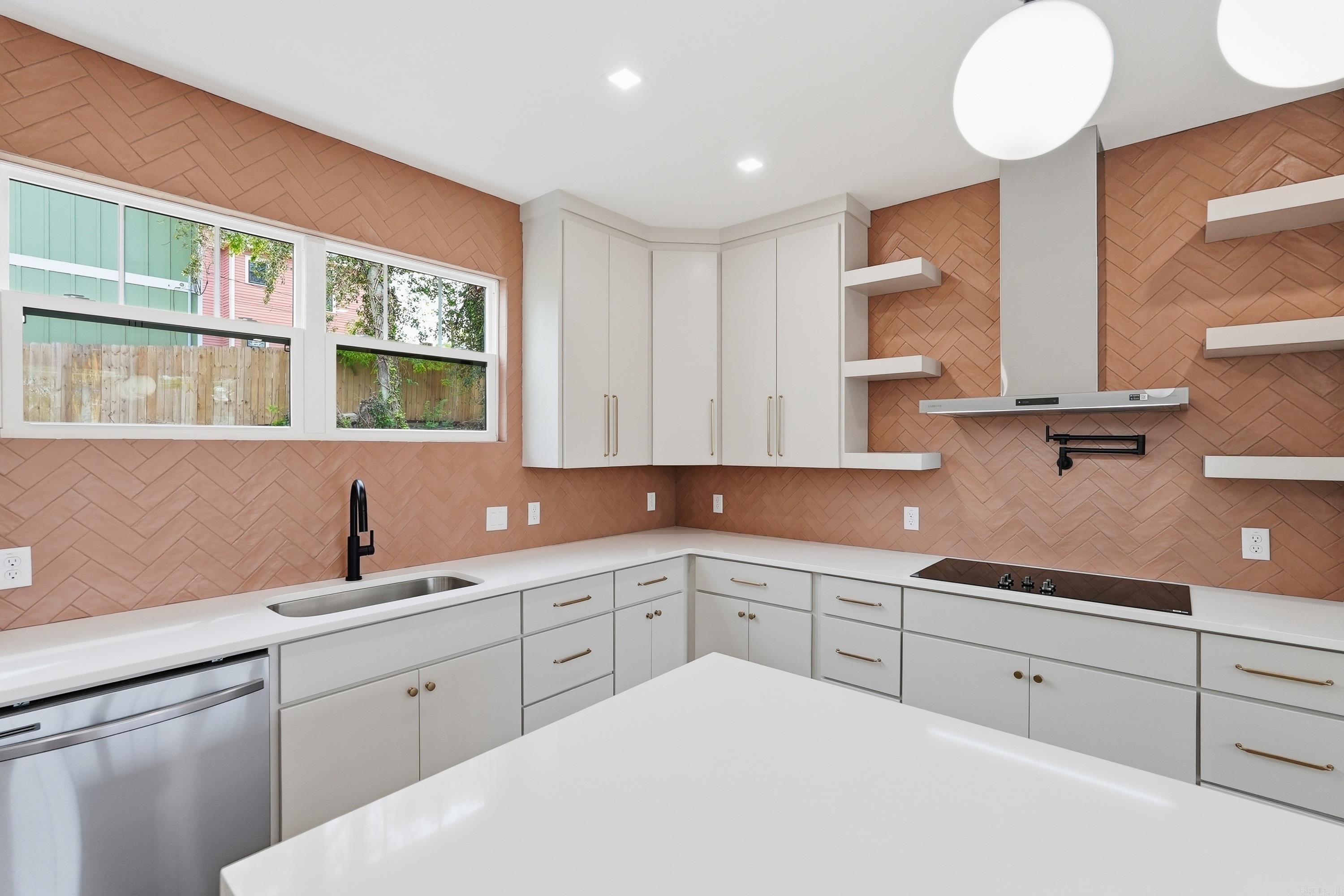 DUVALLS - Residential