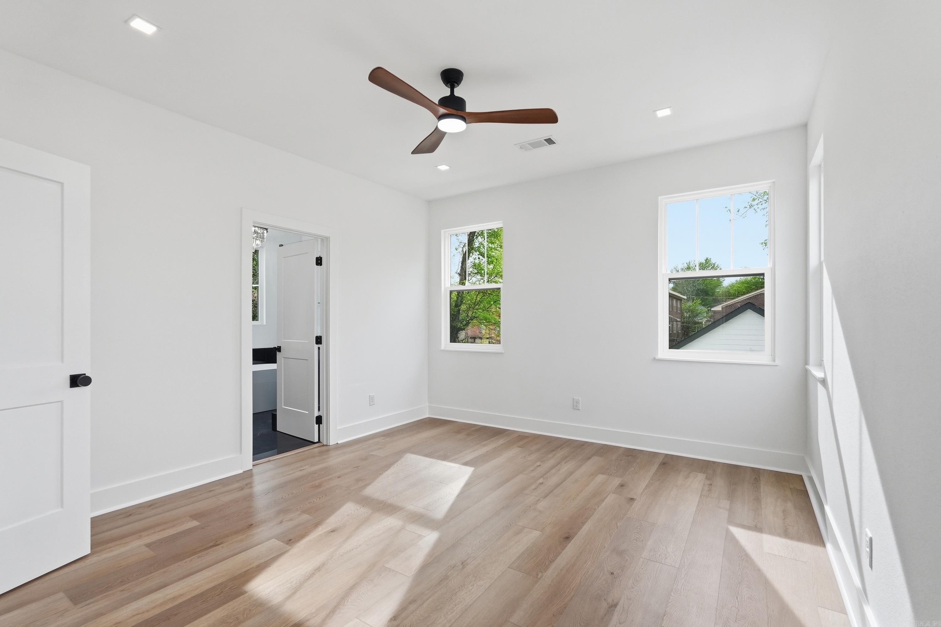 DUVALLS - Residential