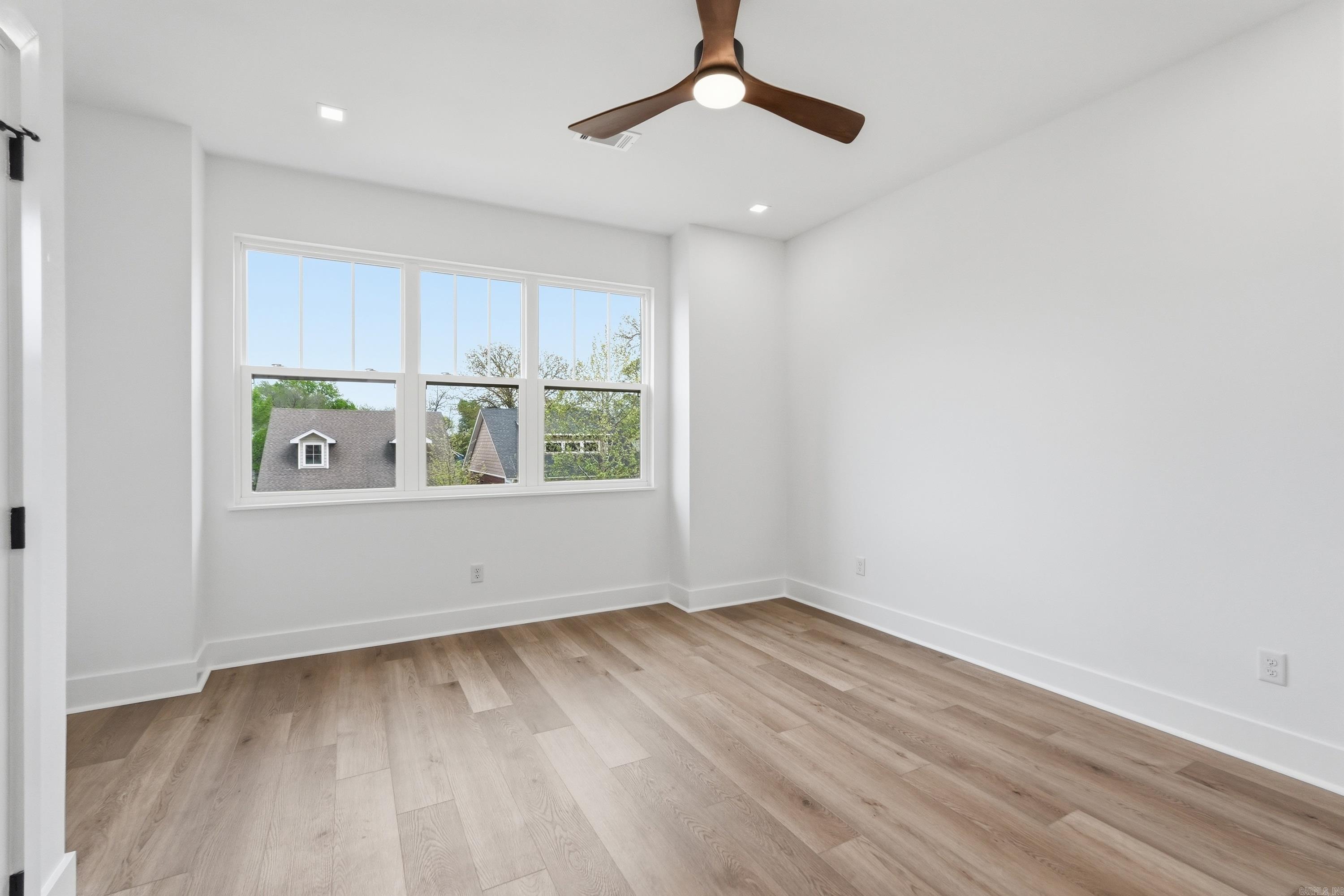 DUVALLS - Residential