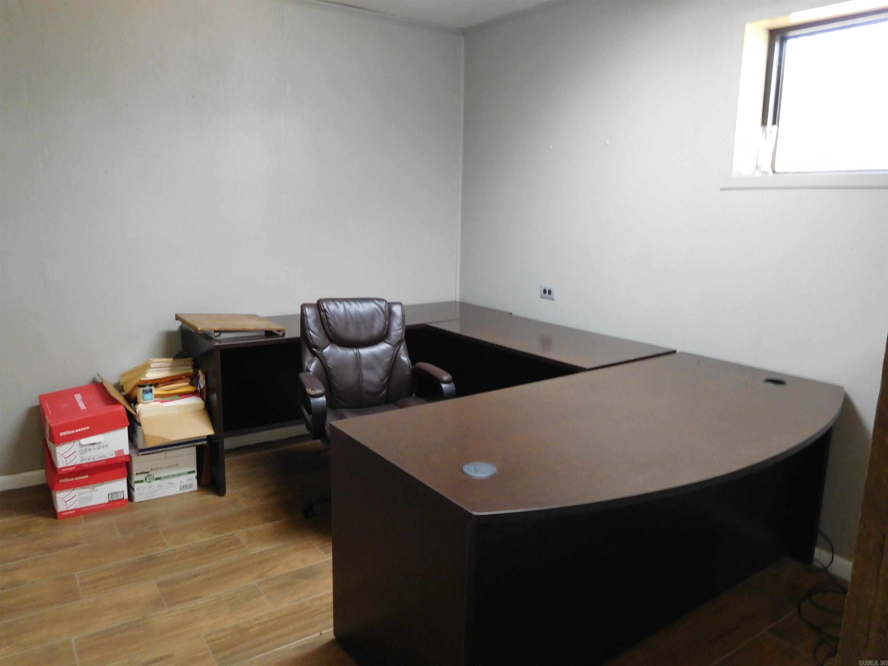 OT Rector - Commercial Sale