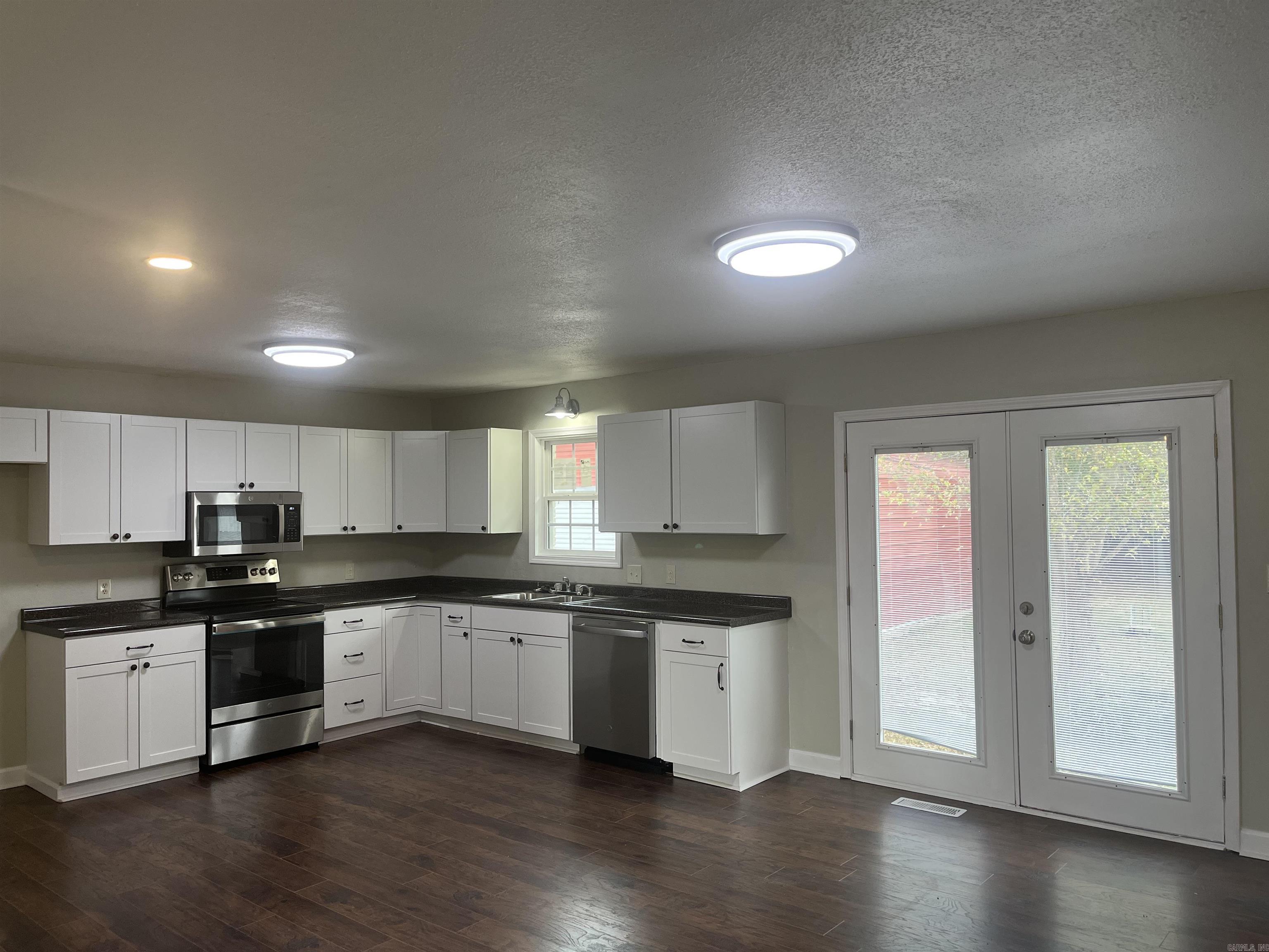 RUAL WINN - Residential