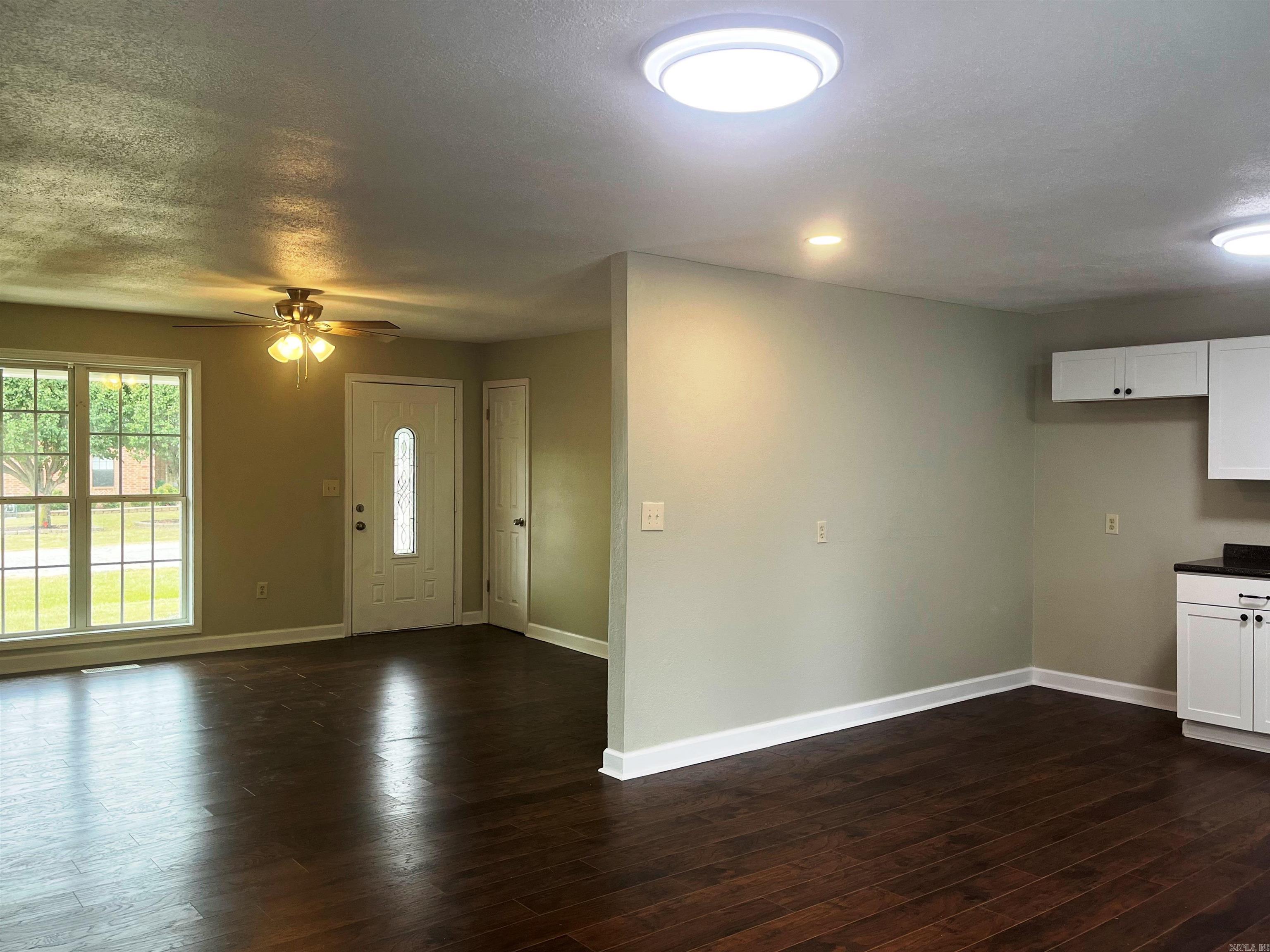 RUAL WINN - Residential