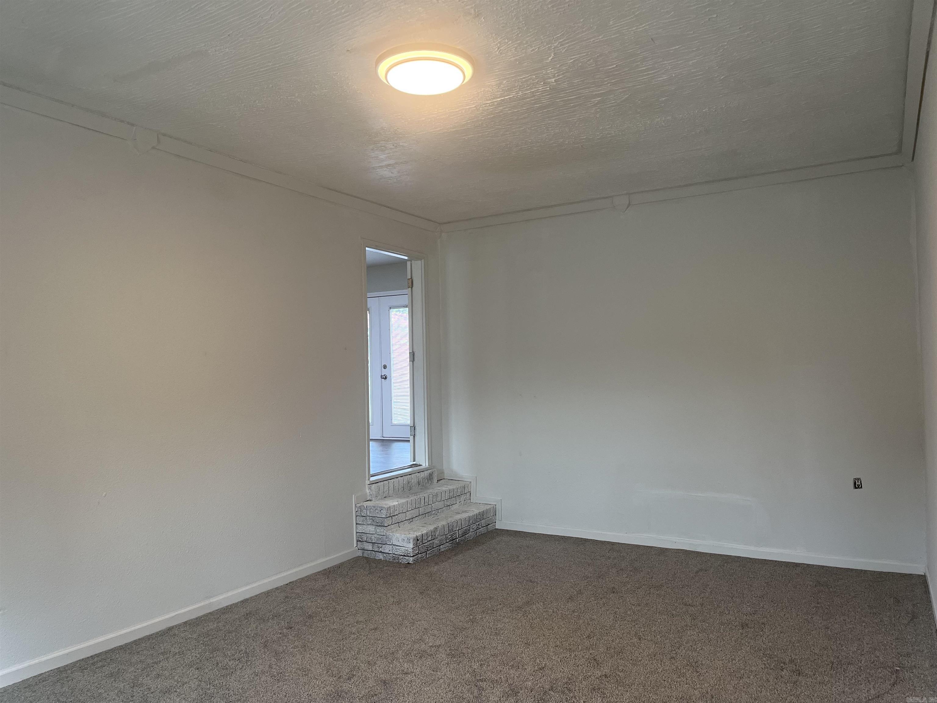 RUAL WINN - Residential