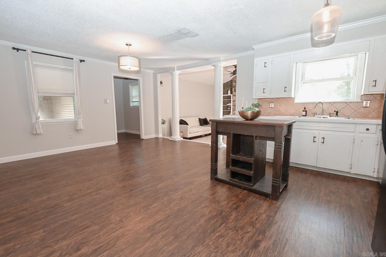 SOUTH BROADMOOR - Residential