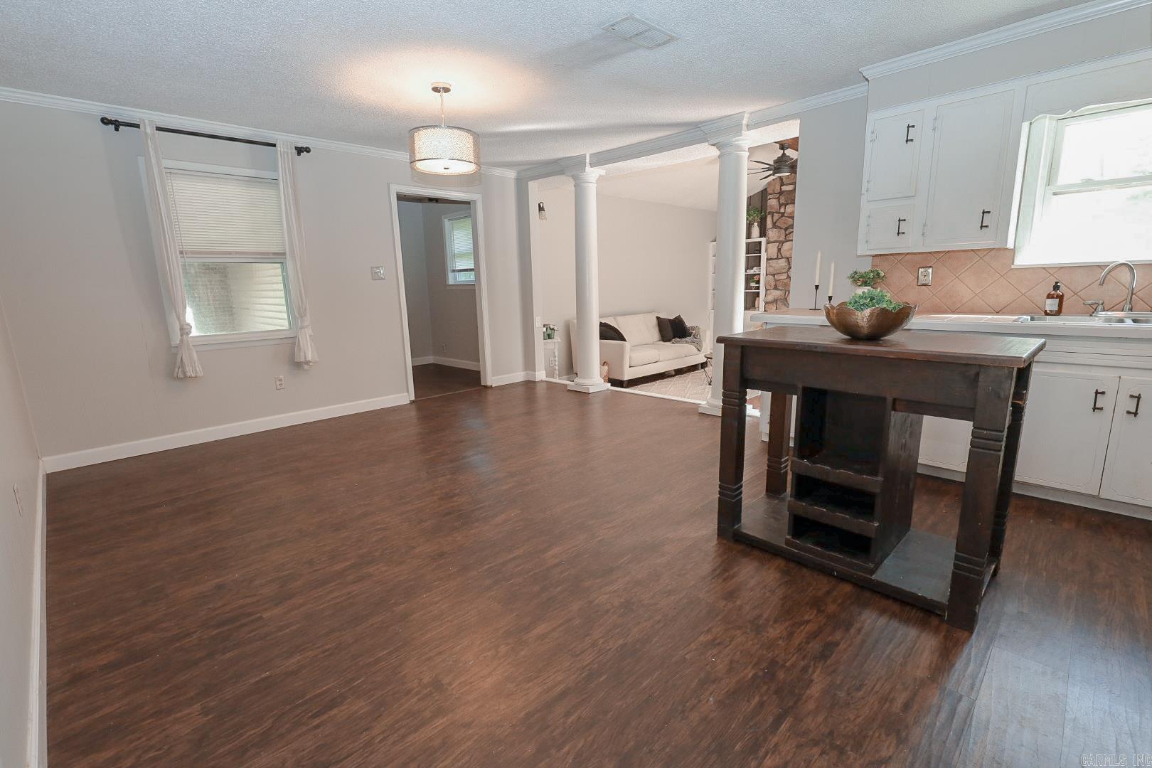 SOUTH BROADMOOR - Residential