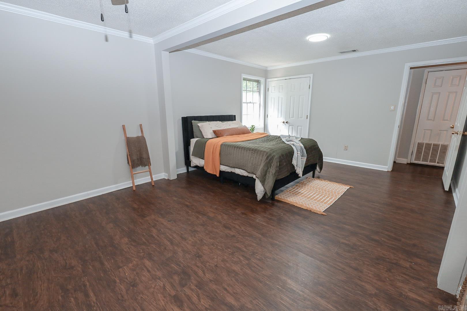 SOUTH BROADMOOR - Residential