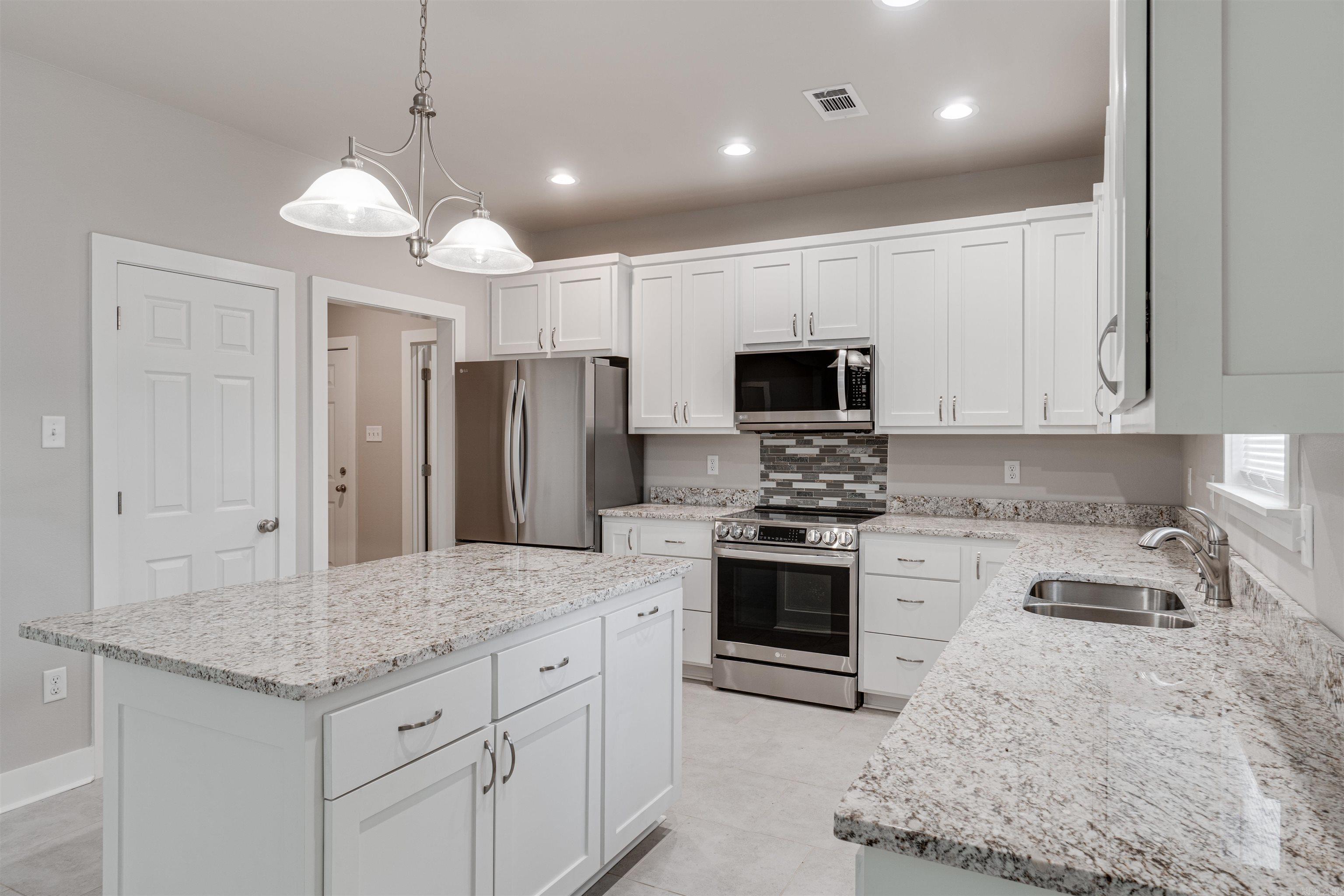 Creekwood - Residential