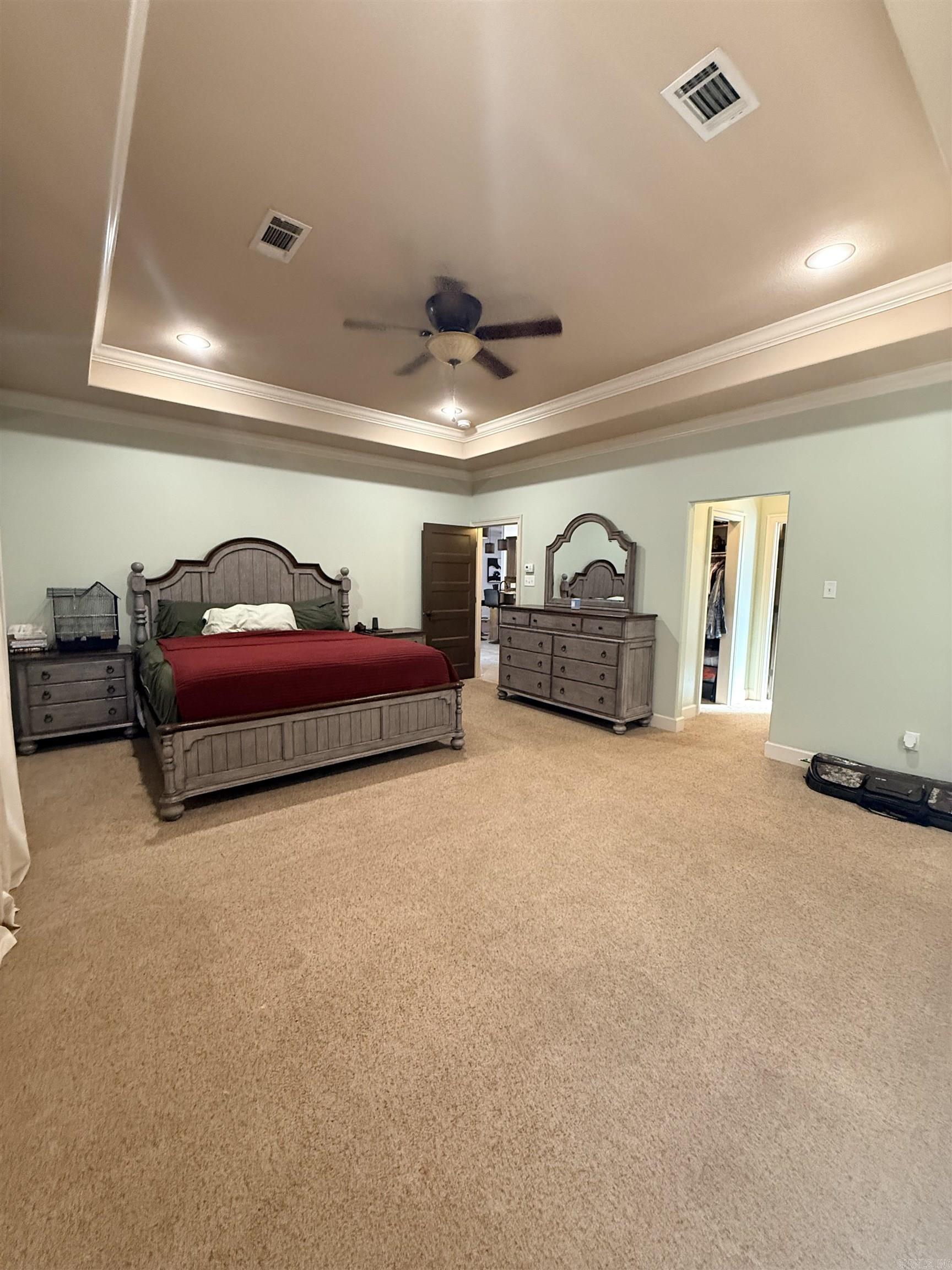 THE MEADOWS - Residential