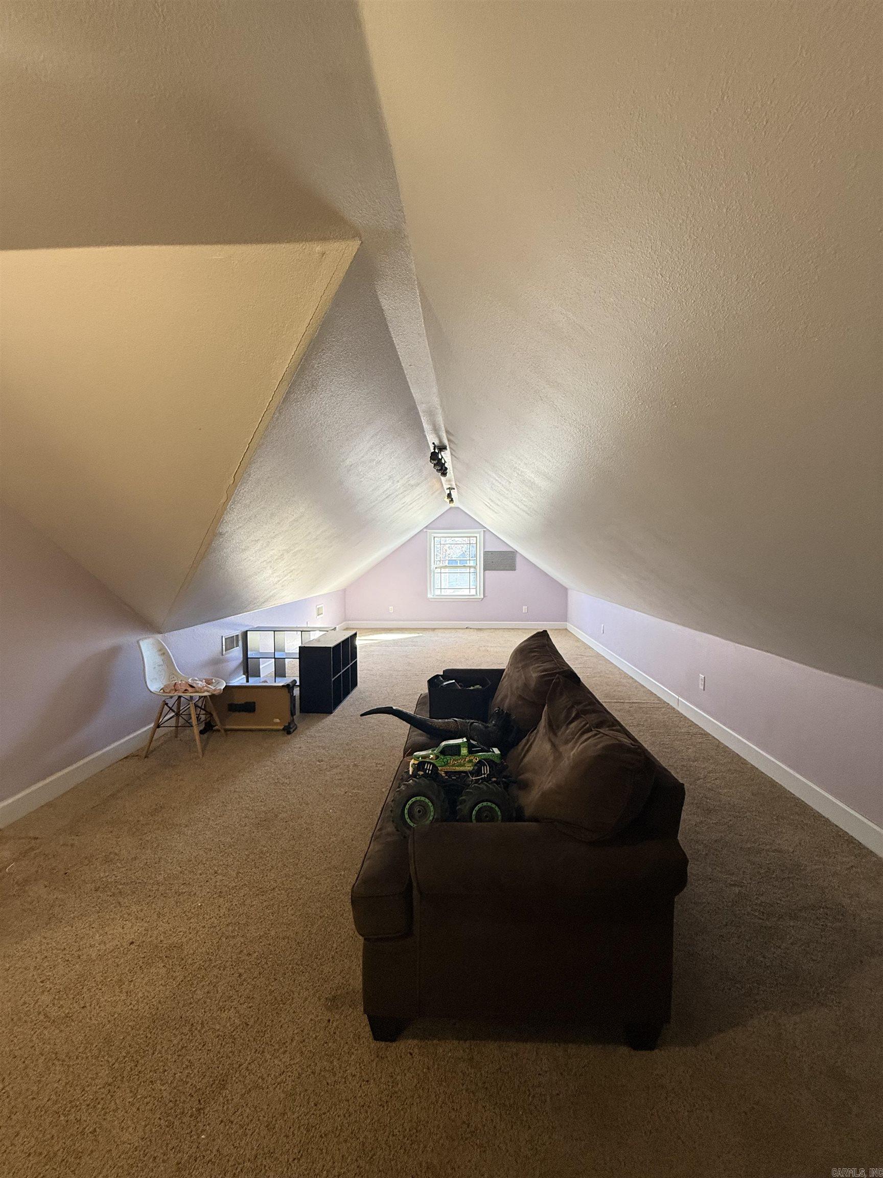 THE MEADOWS - Residential