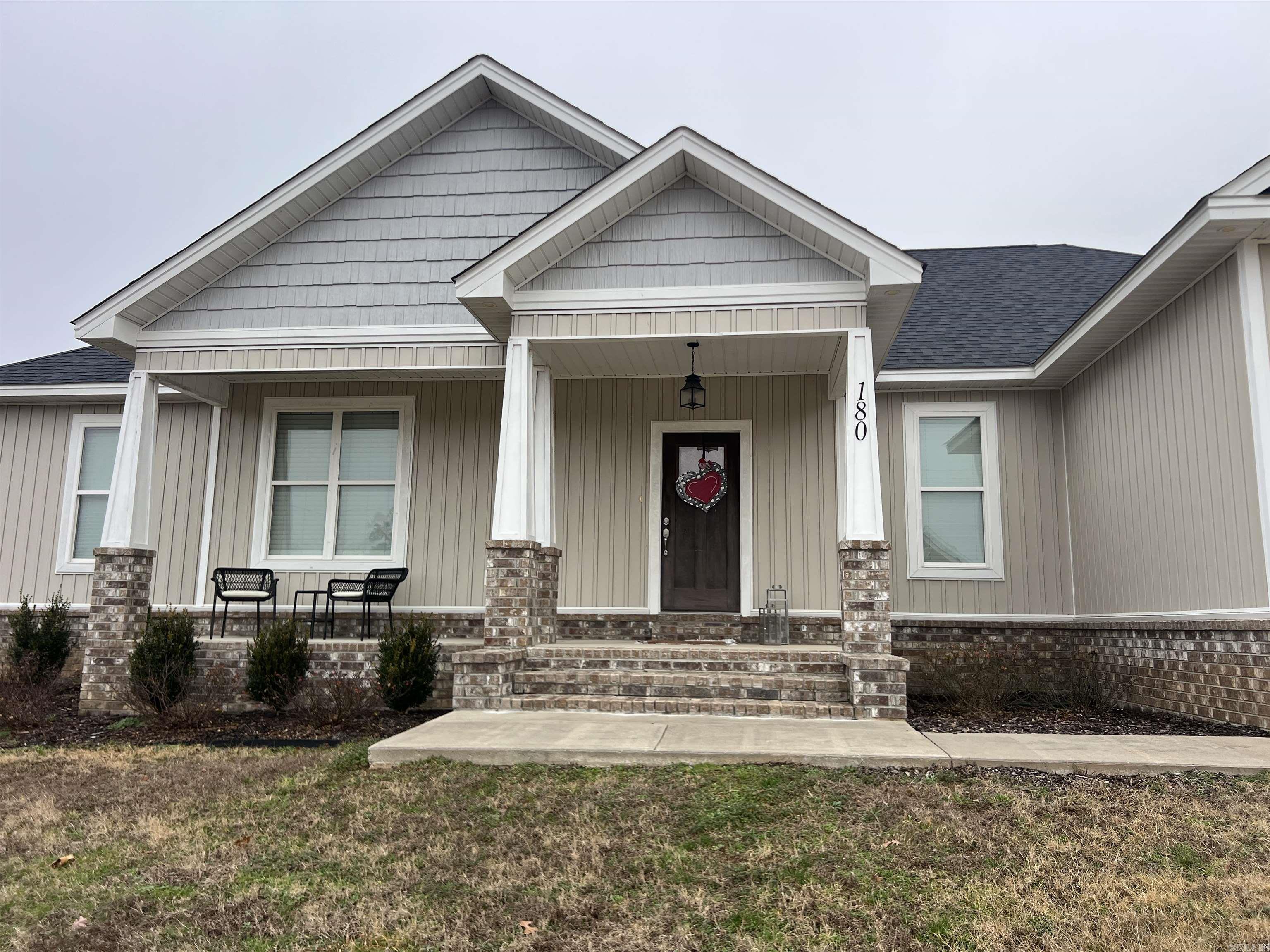 JACOB CREEK - Residential