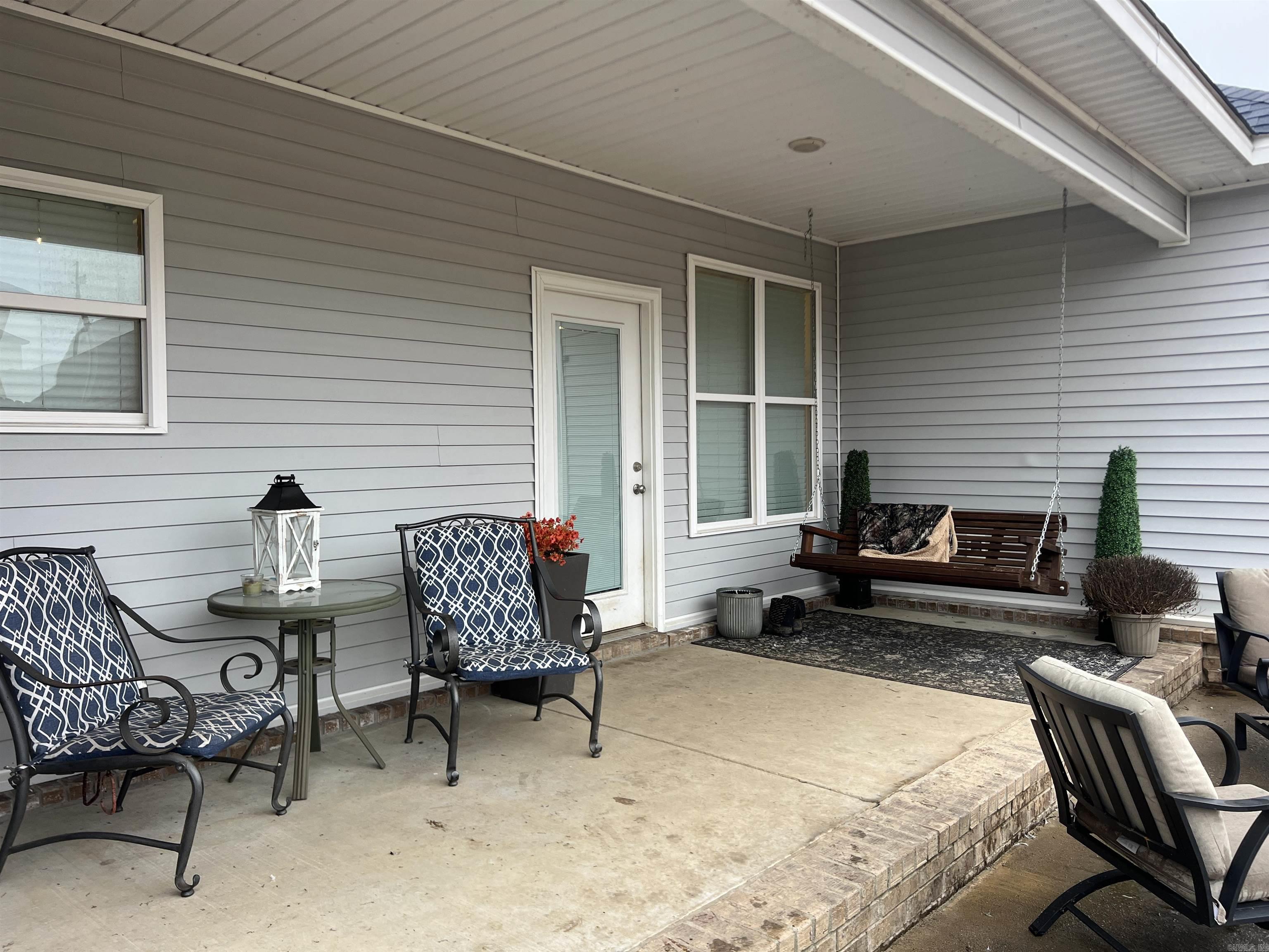 JACOB CREEK - Residential