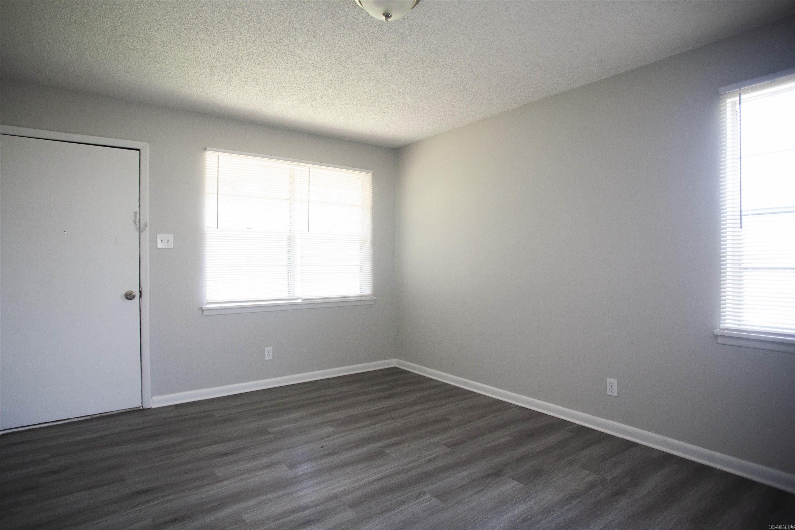 College - Residential Lease