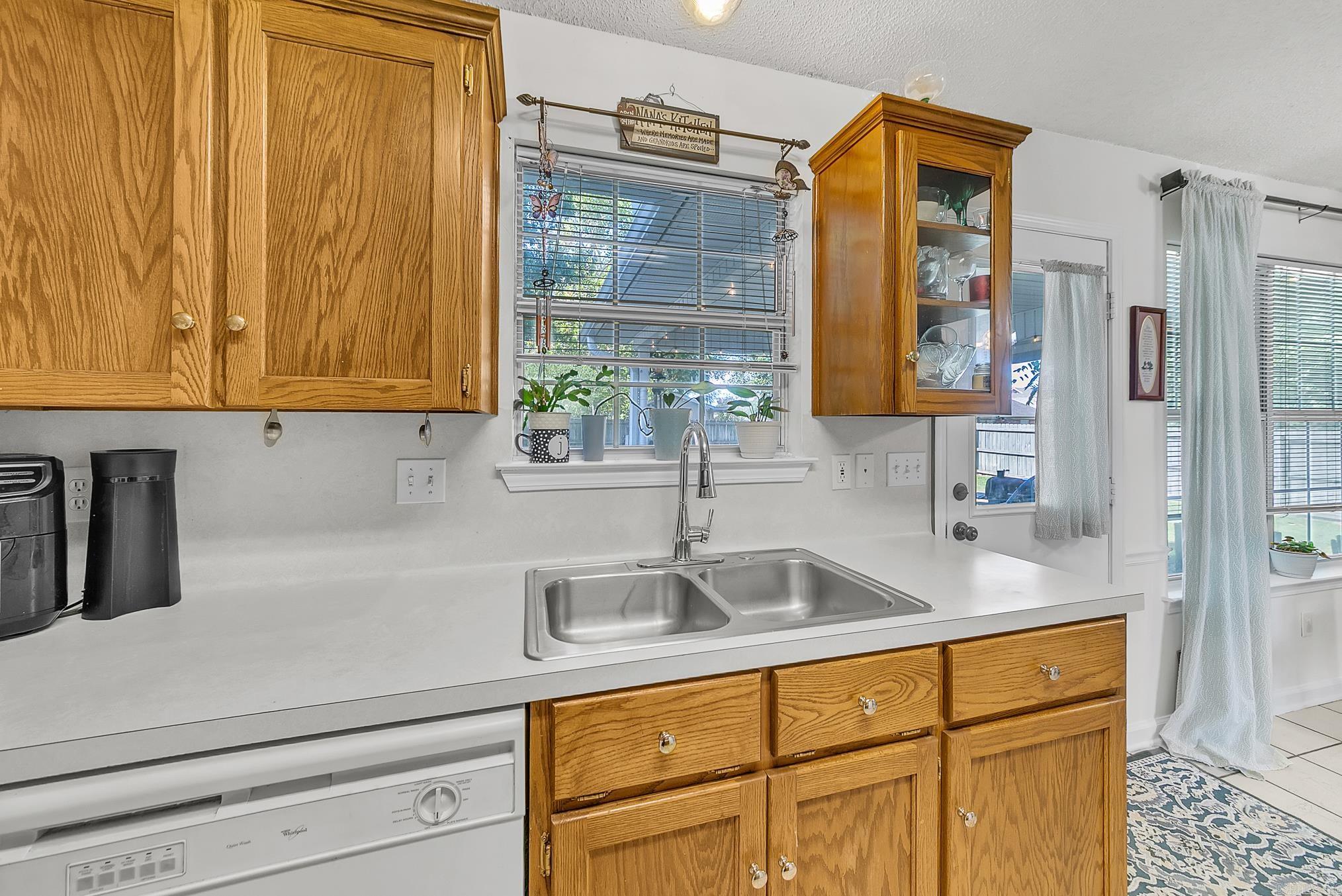 WOODBRIDGE - Residential