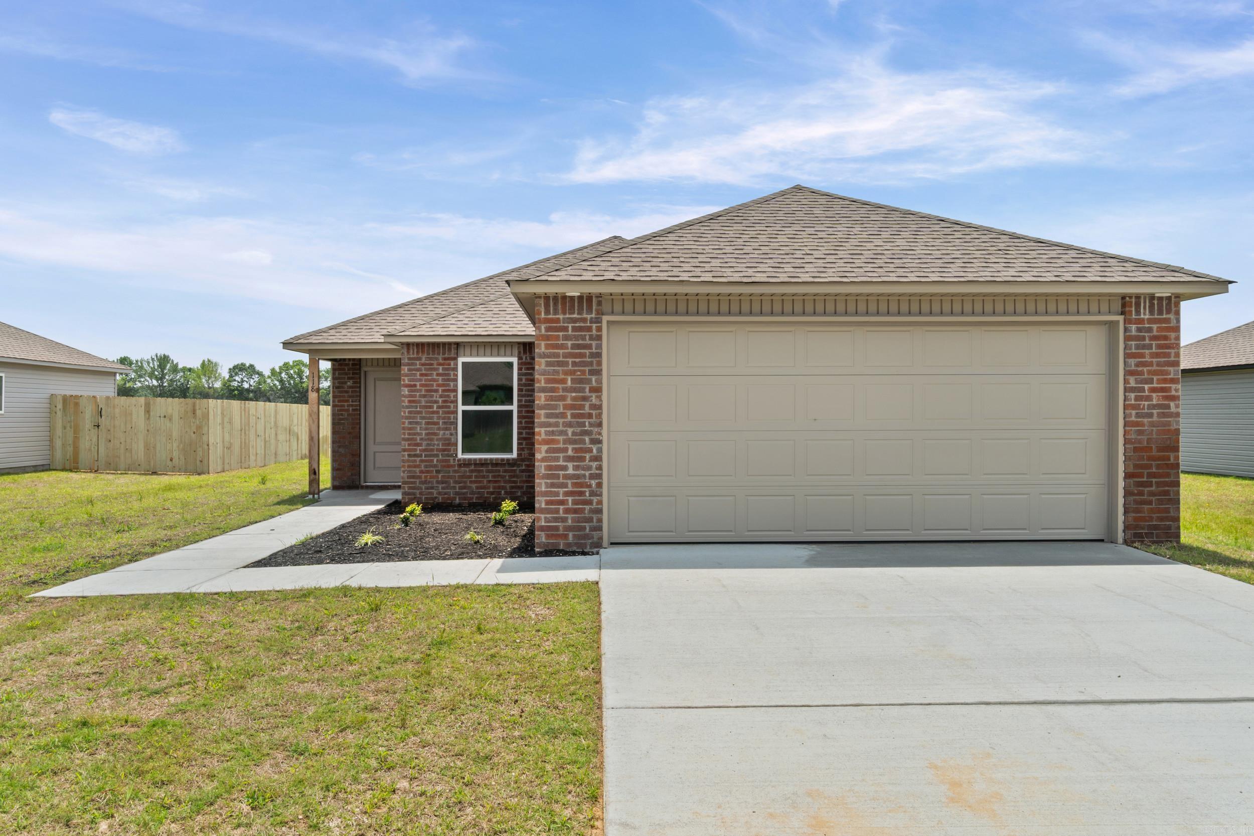 SOUTHFORK RANCH S/D PH I - Residential