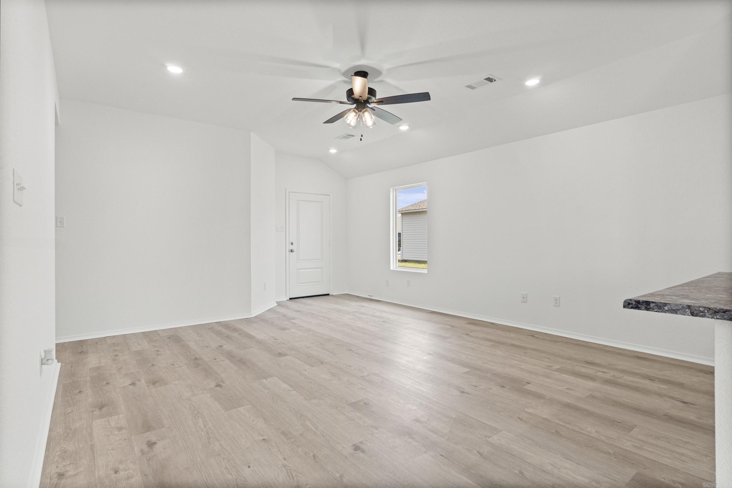 SOUTHFORK RANCH S/D PH I - Residential