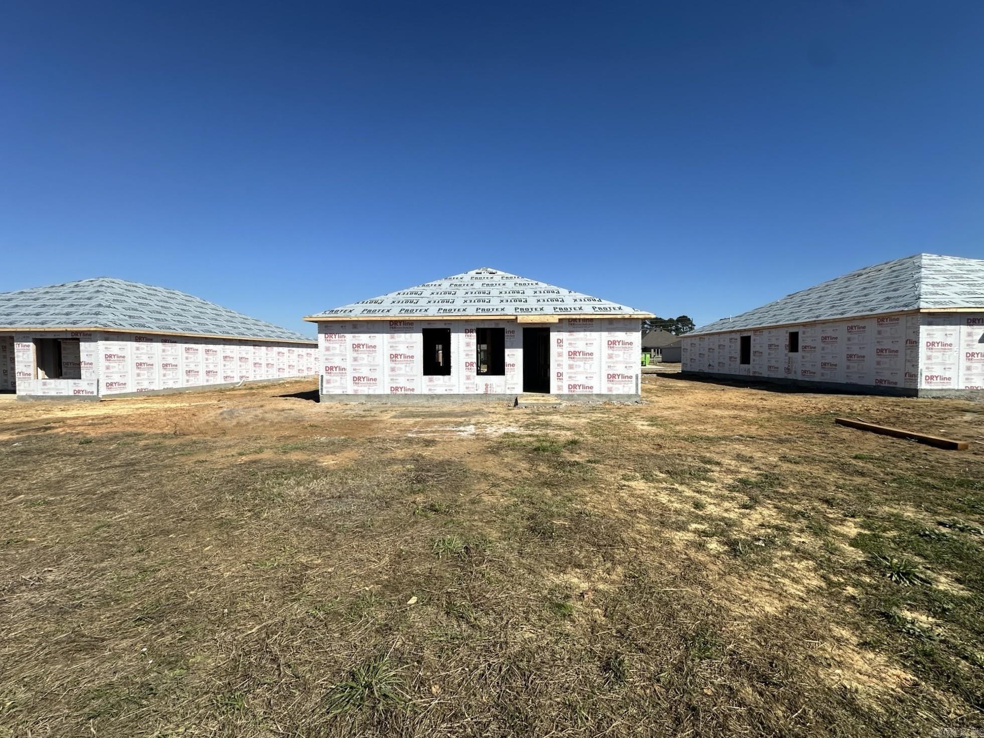 SOUTHFORK RANCH S/D PH I - Residential