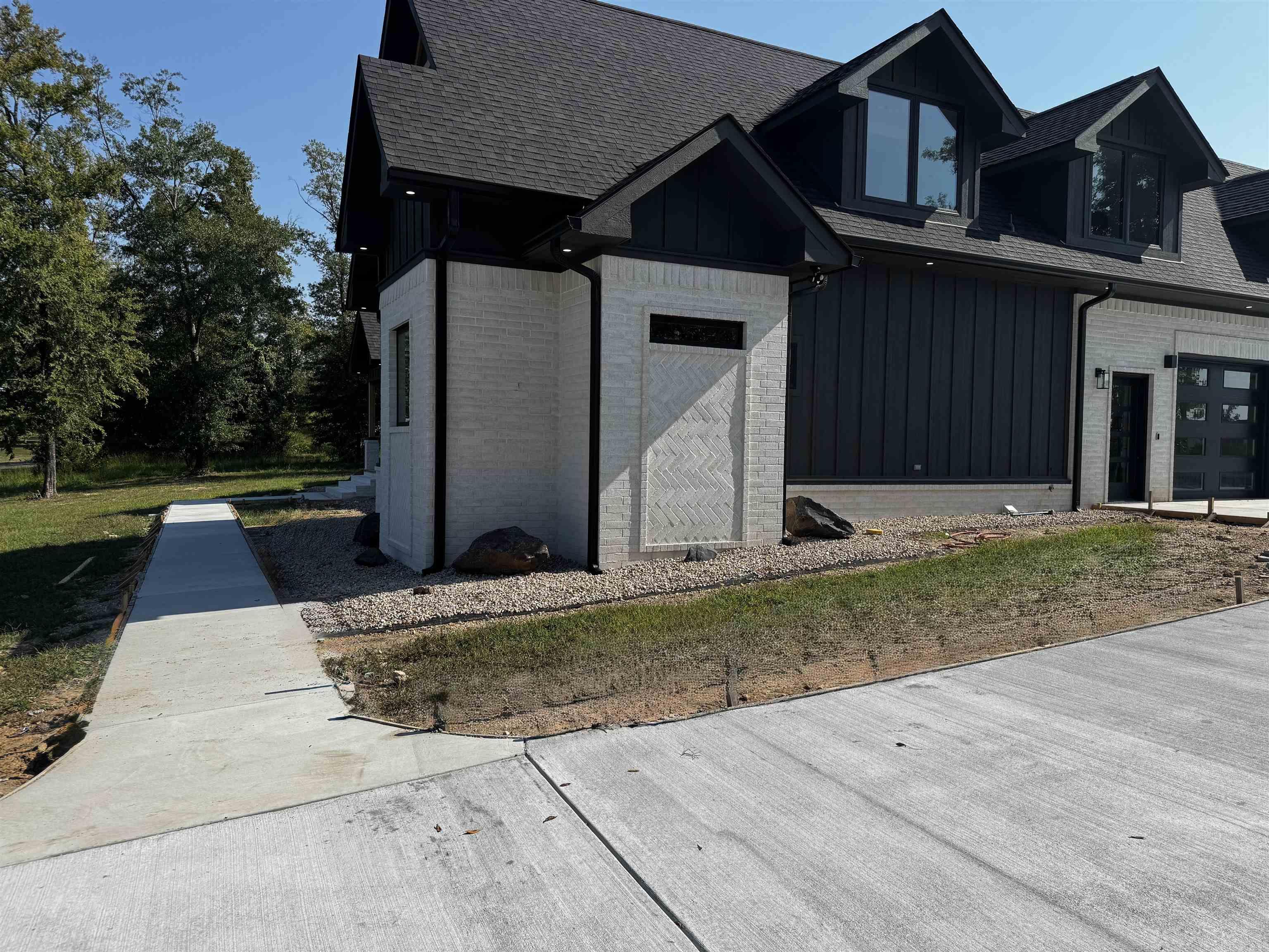 Paradise Estates - Residential