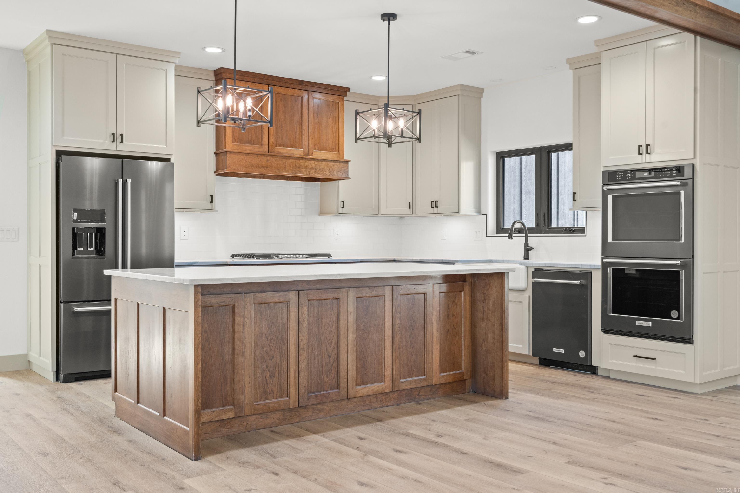 Paradise Estates - Residential