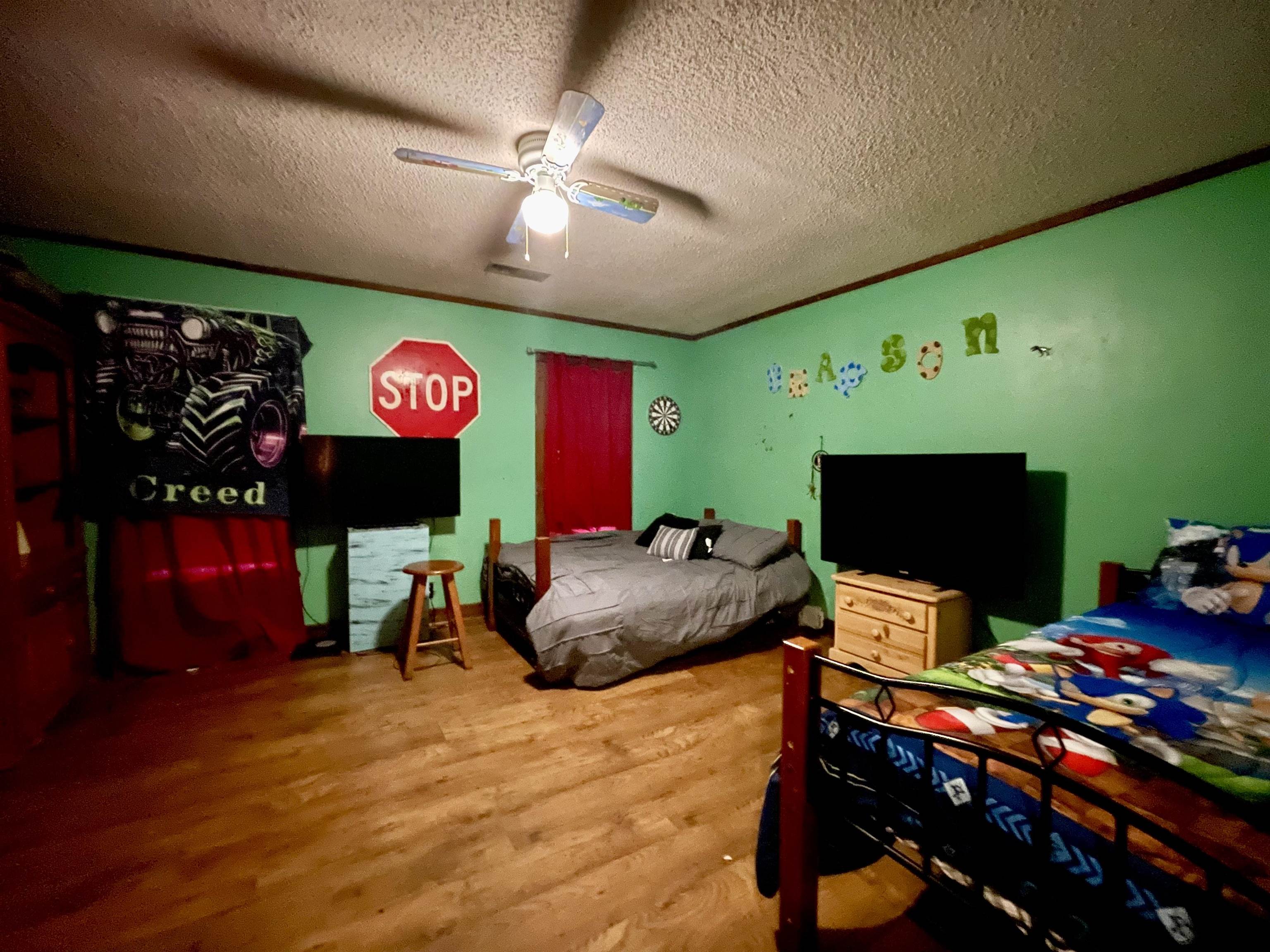 Metes & Bounds - Residential