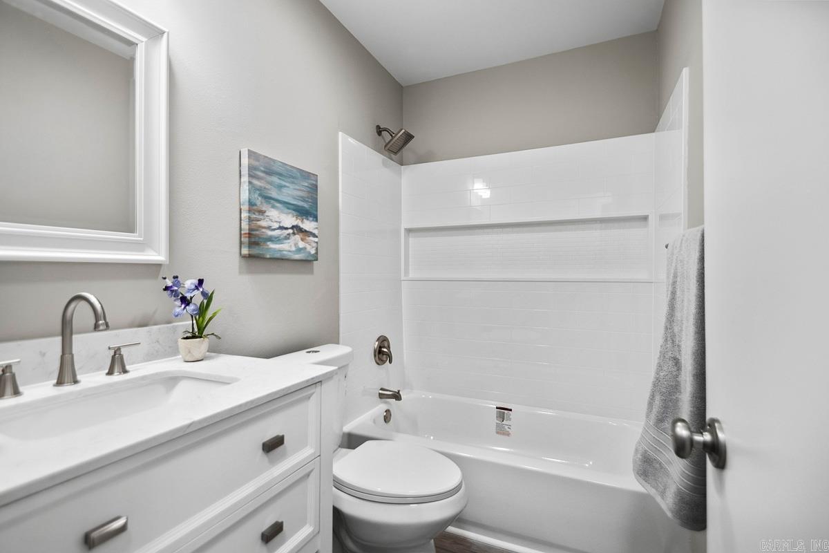 TANGLEWOOD - Residential