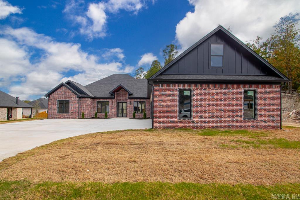 CROSSROADS VILLAGE - Residential