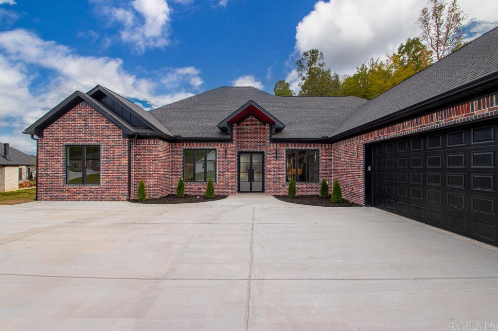 CROSSROADS VILLAGE - Residential