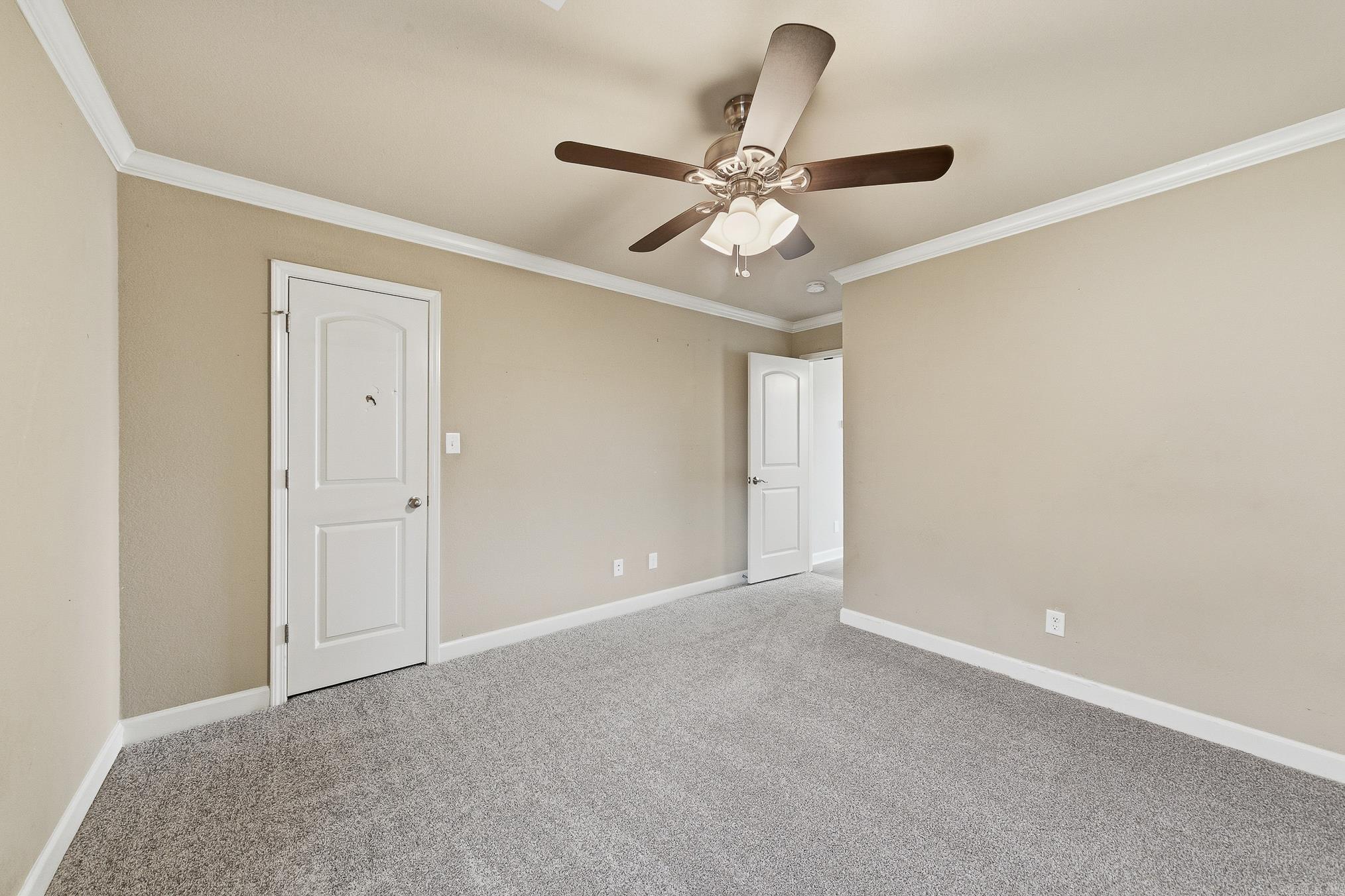 CEDAR CREEK - Residential