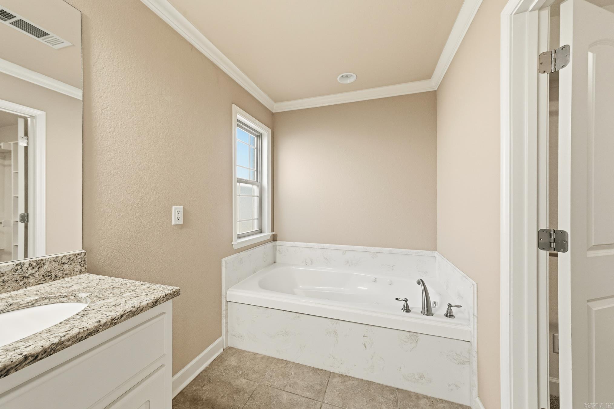 CEDAR CREEK - Residential