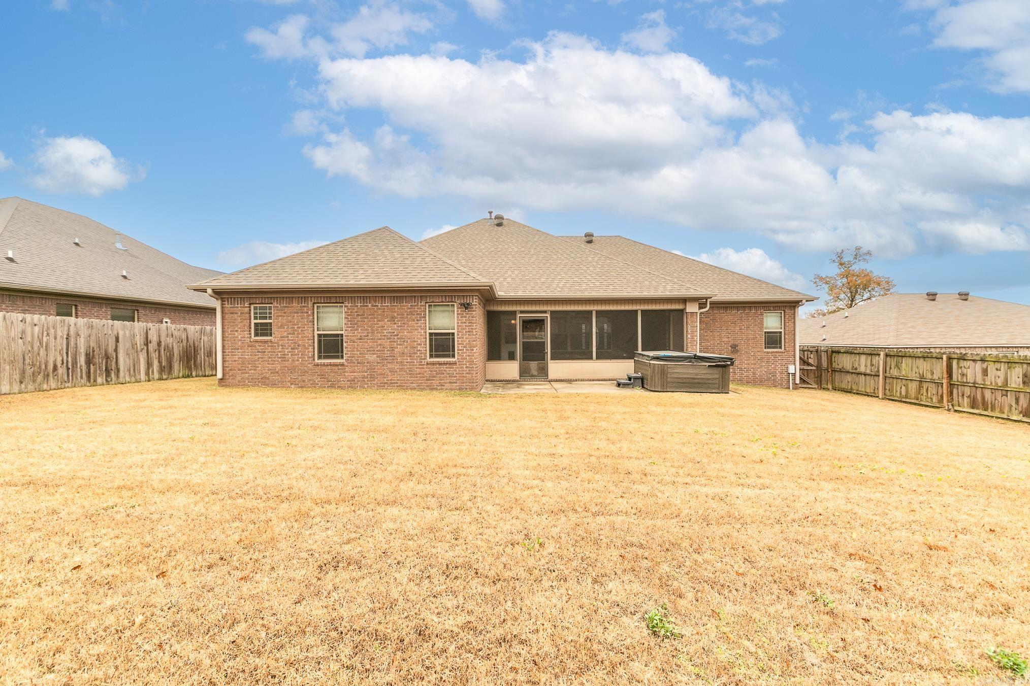 CEDAR CREEK - Residential