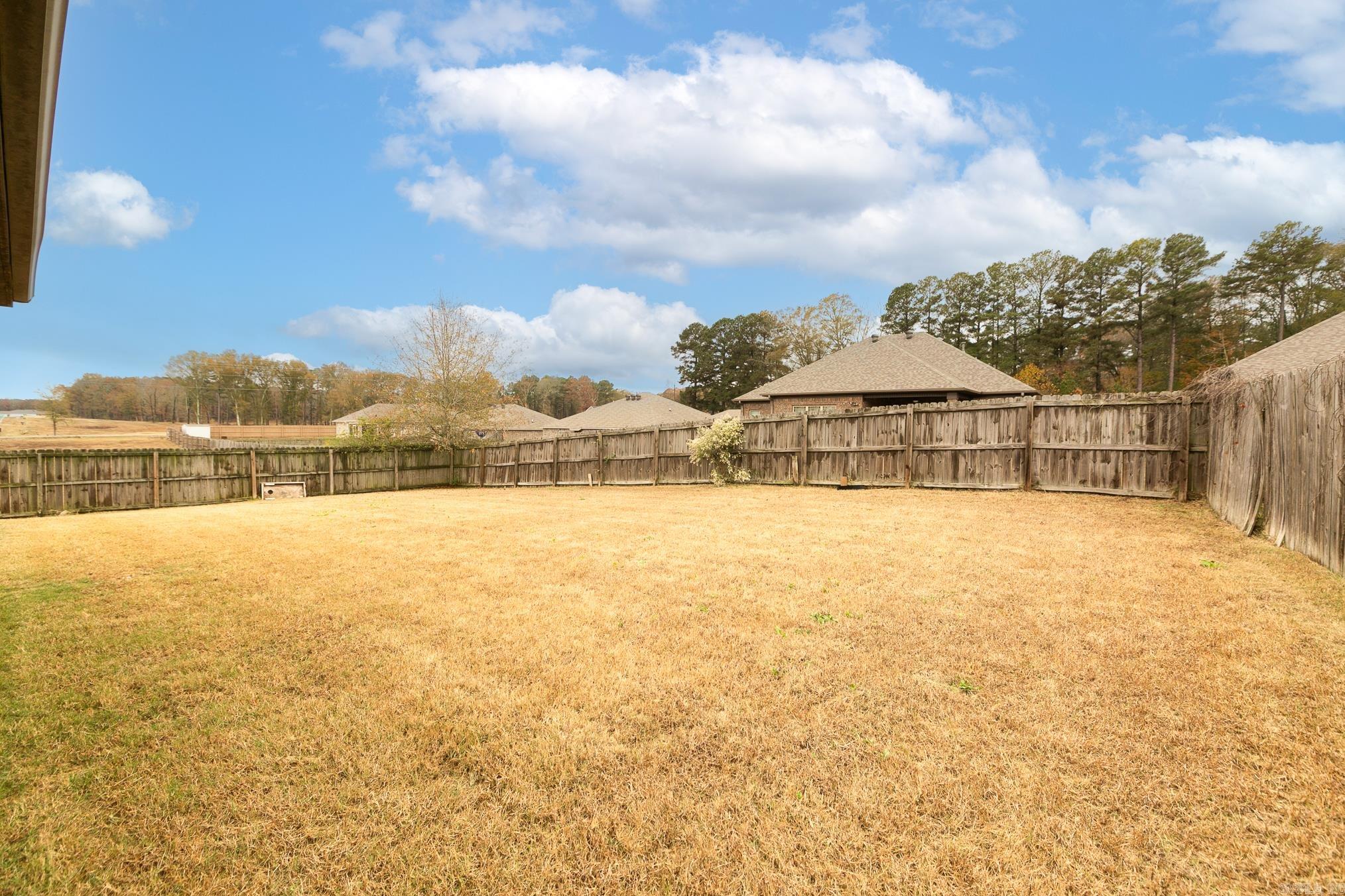 CEDAR CREEK - Residential