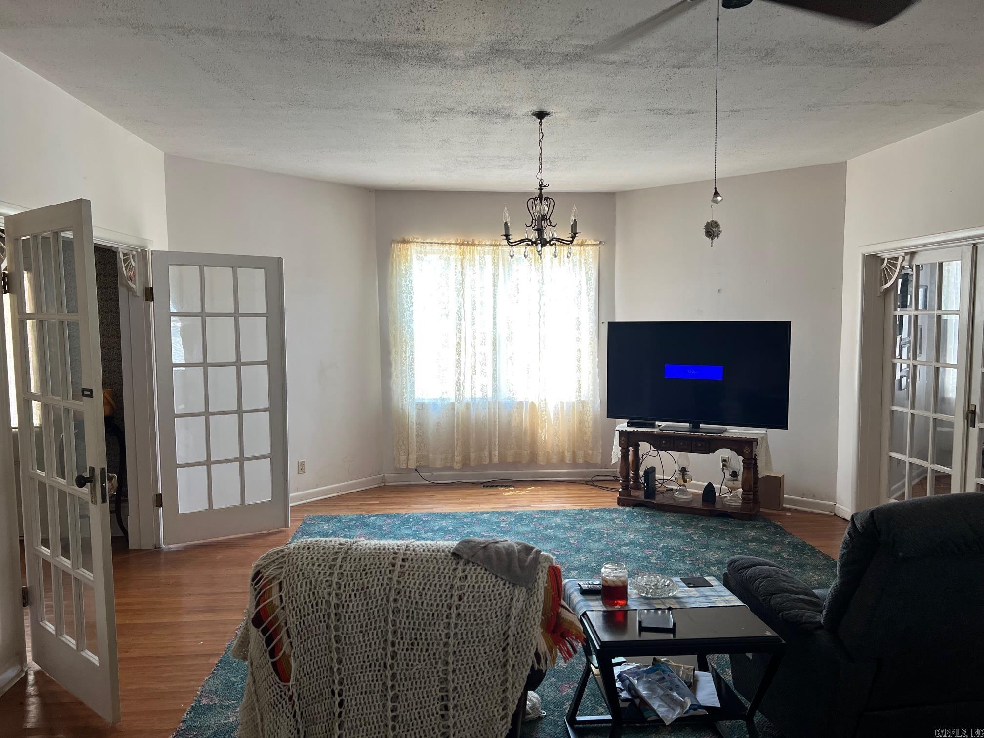 Photo 6 of 18 of 400 W Church house