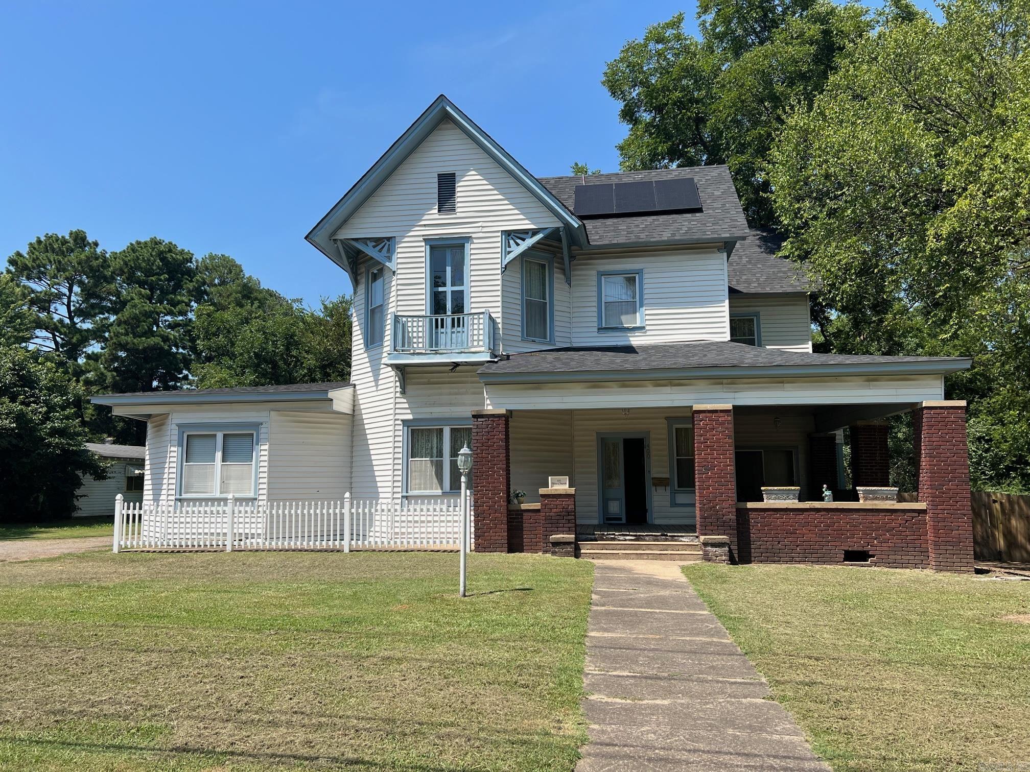 View Morrilton, AR 72110 house