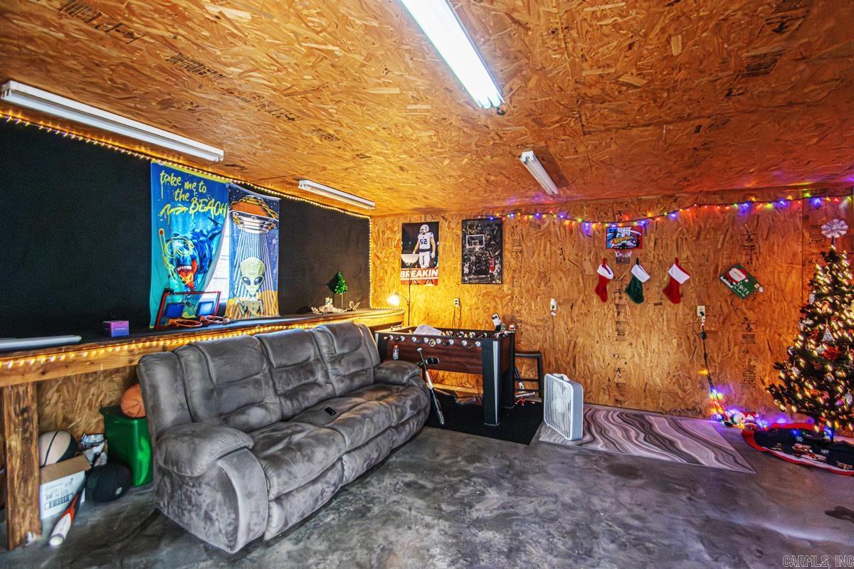 BROWNWOOD - Residential