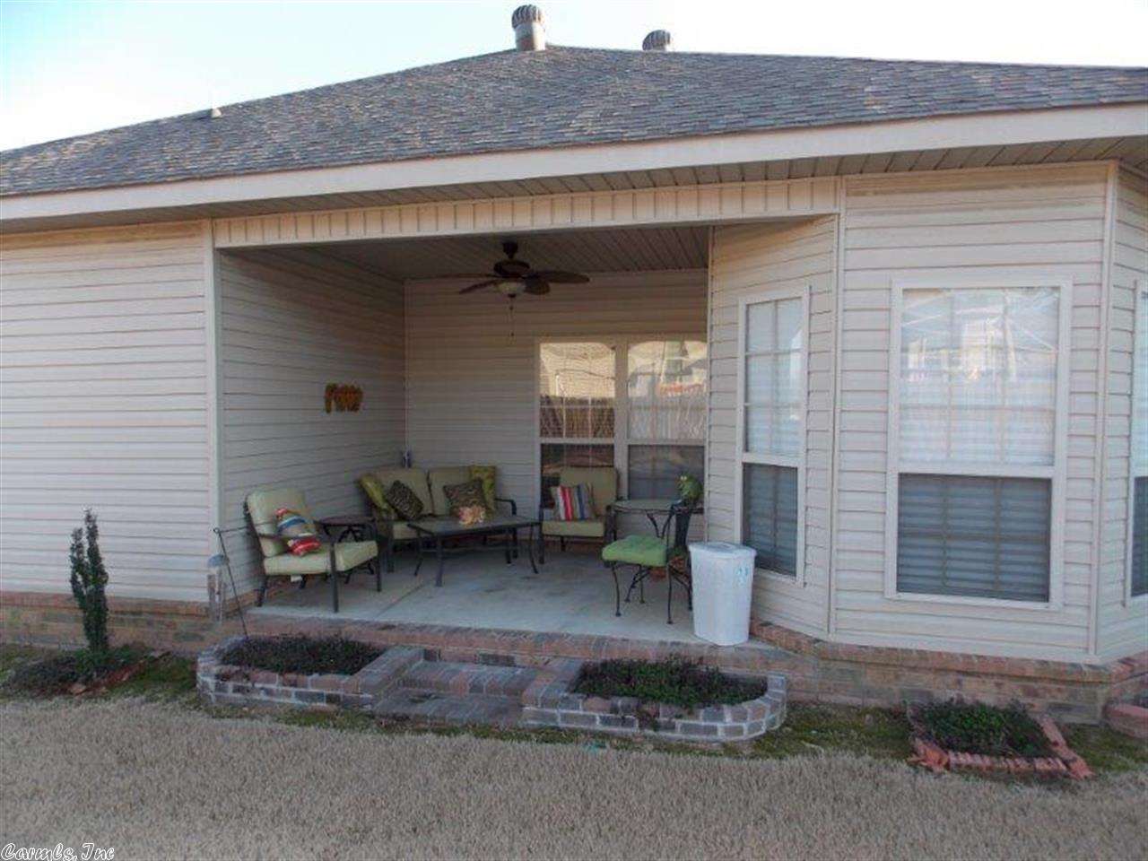 The Oaks - Residential