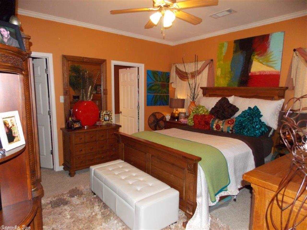 The Oaks - Residential